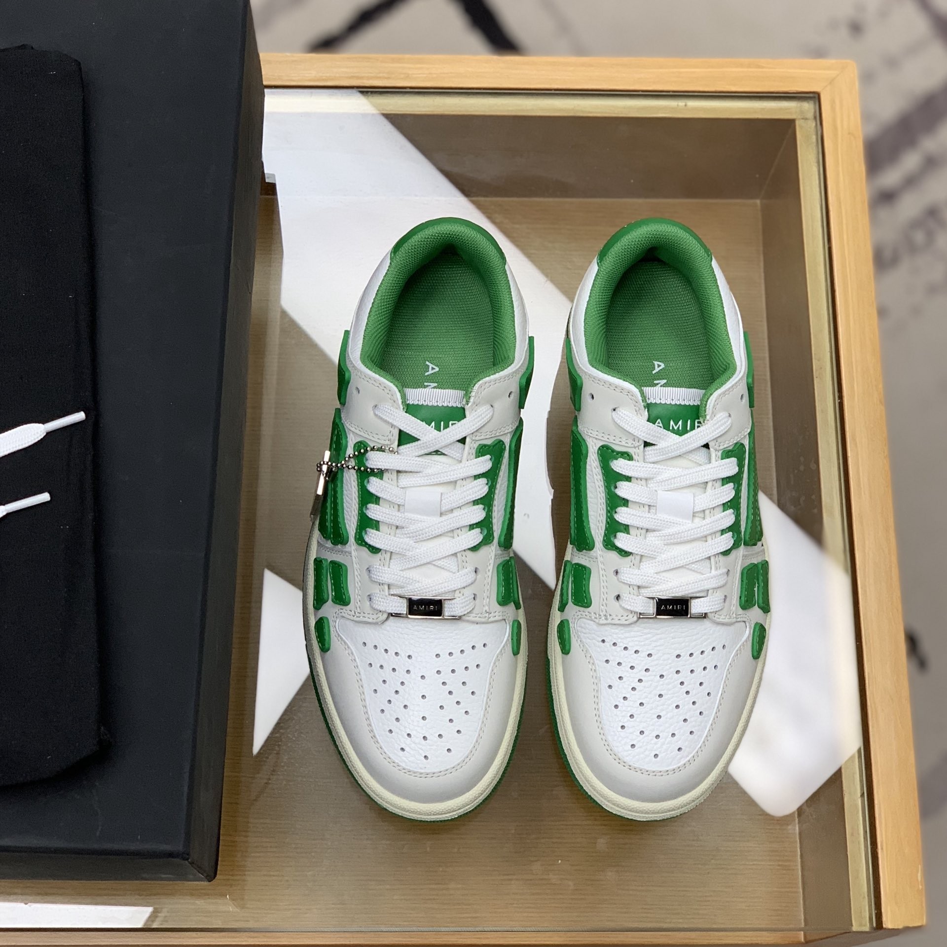 Amiri Bone Sneakers