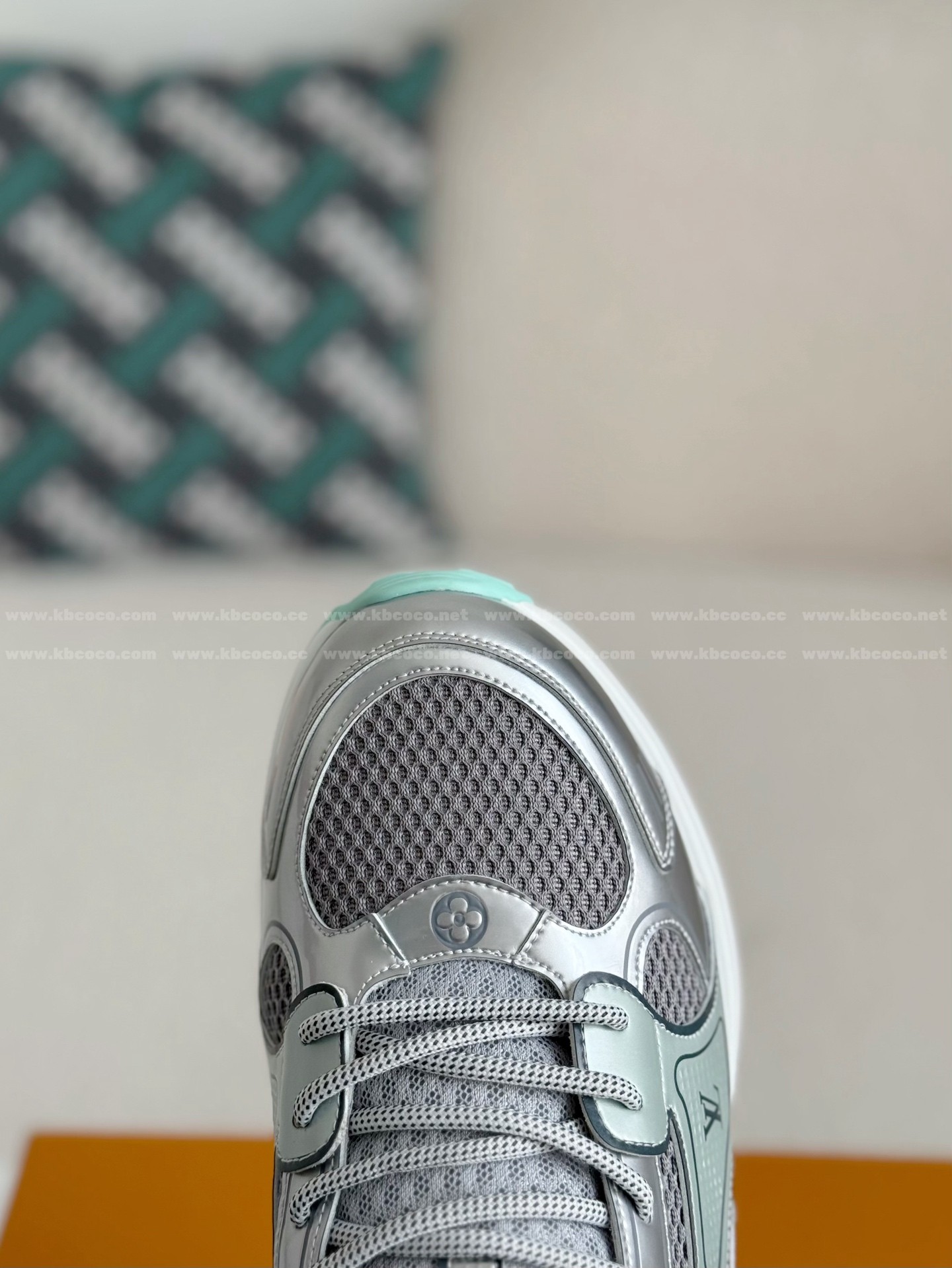 【#5840】 LOUIS VUITTON OLYMPIA CASUAL SHOES