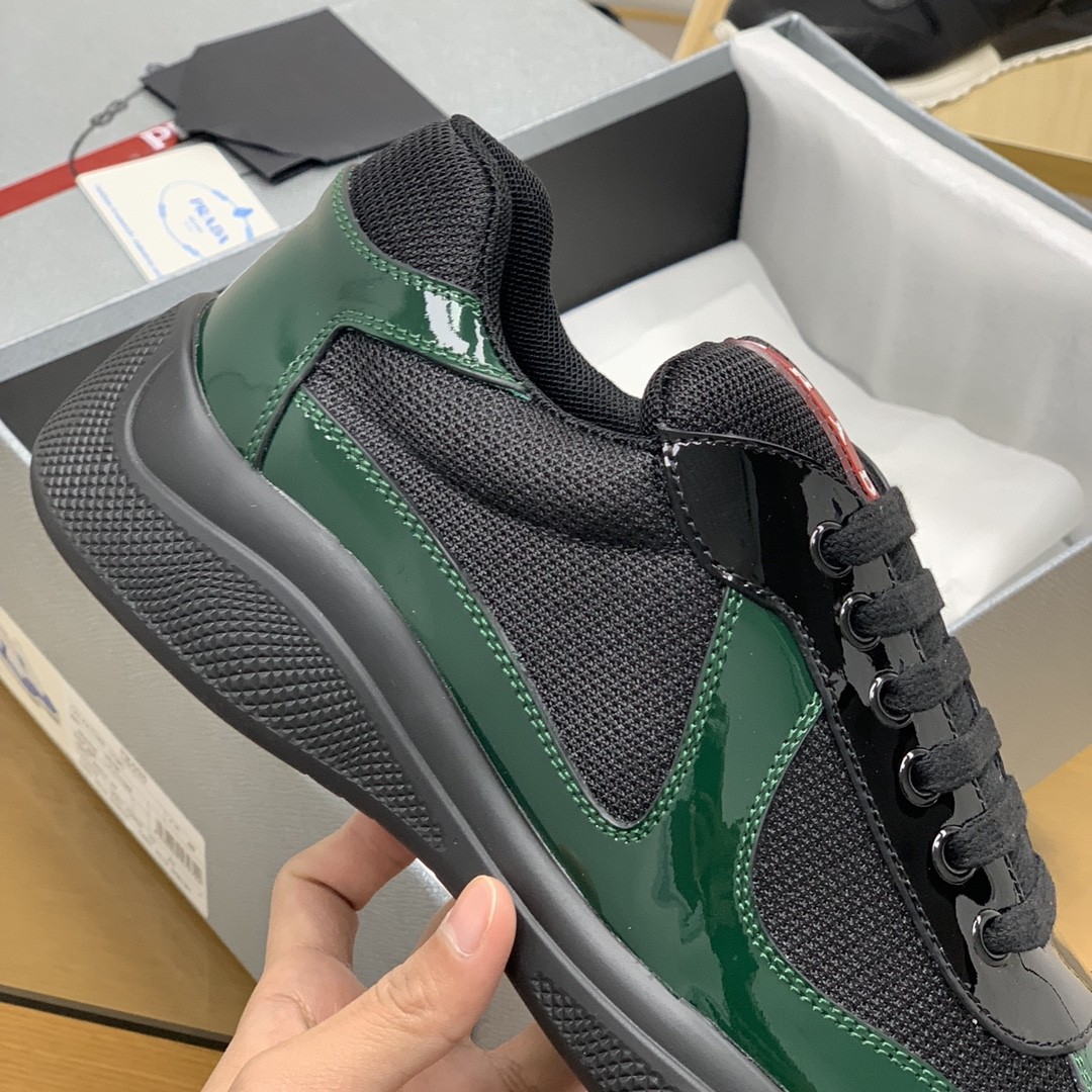 【#615】 Prada Sneakers