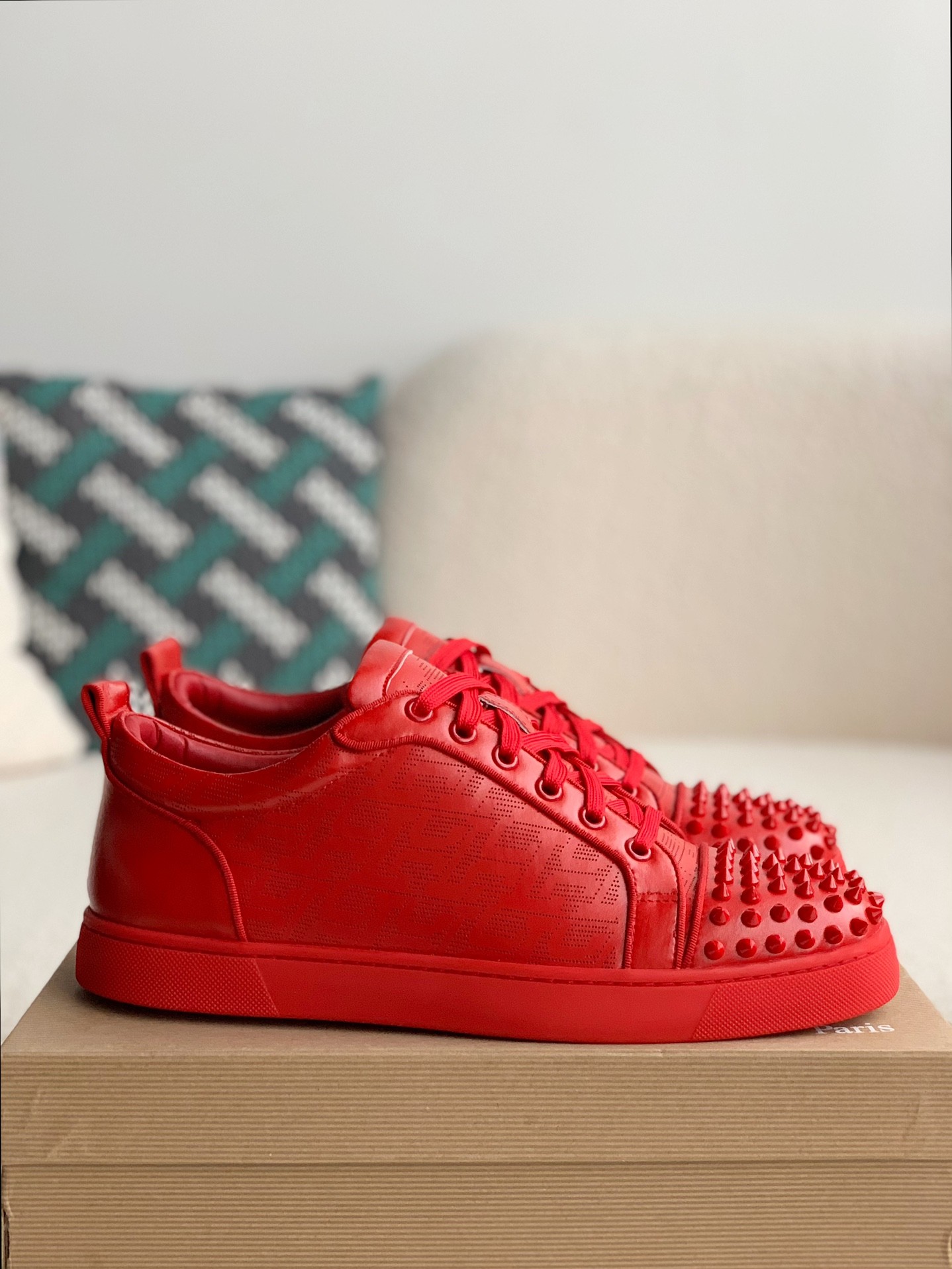 【#2262】Christian Louboutin Sneaker