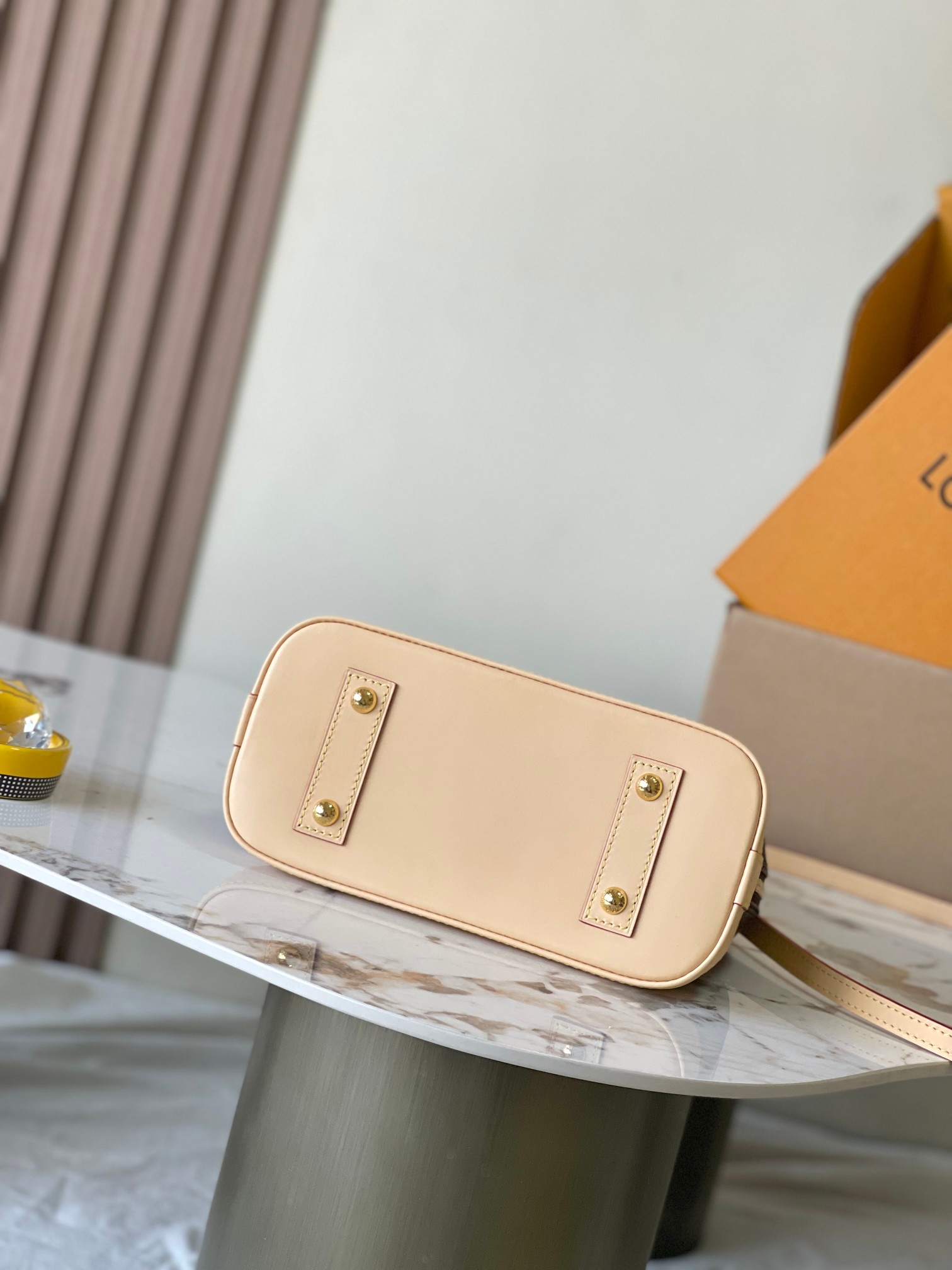 LOUIS VUITTON Alma BB Handbag/Top Quality M53152