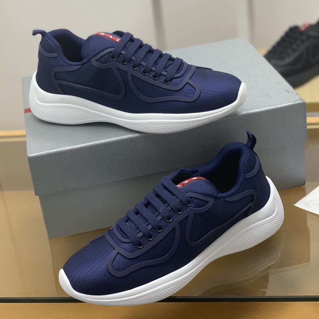 【#614】 Prada Sneakers