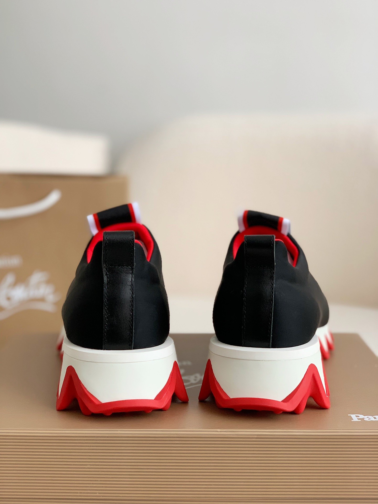 【#1056】Christian Louboutin Sneakers