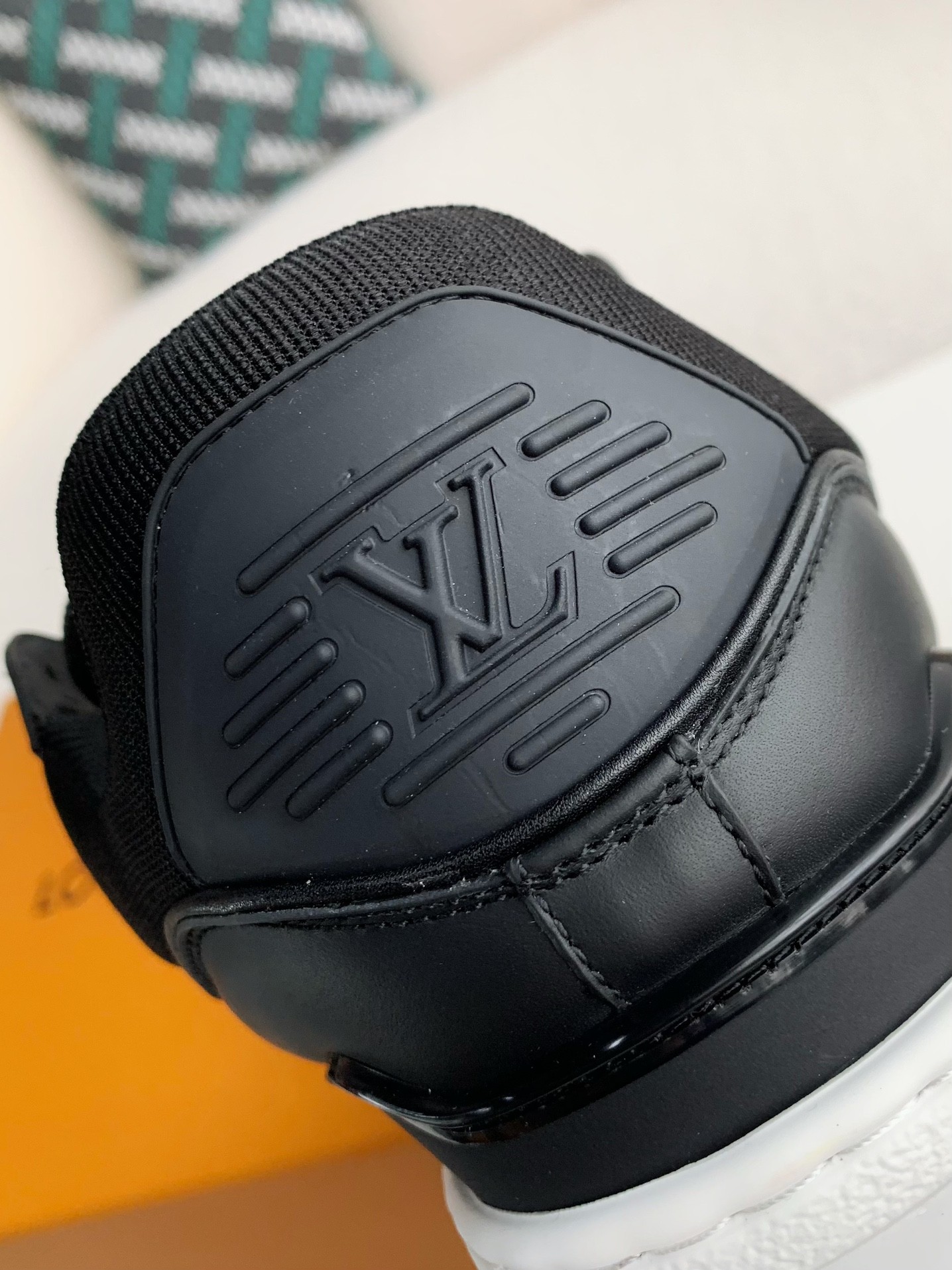 [#3338」 LOUIS VUITTON TRAINER Maxi SNEAKERS