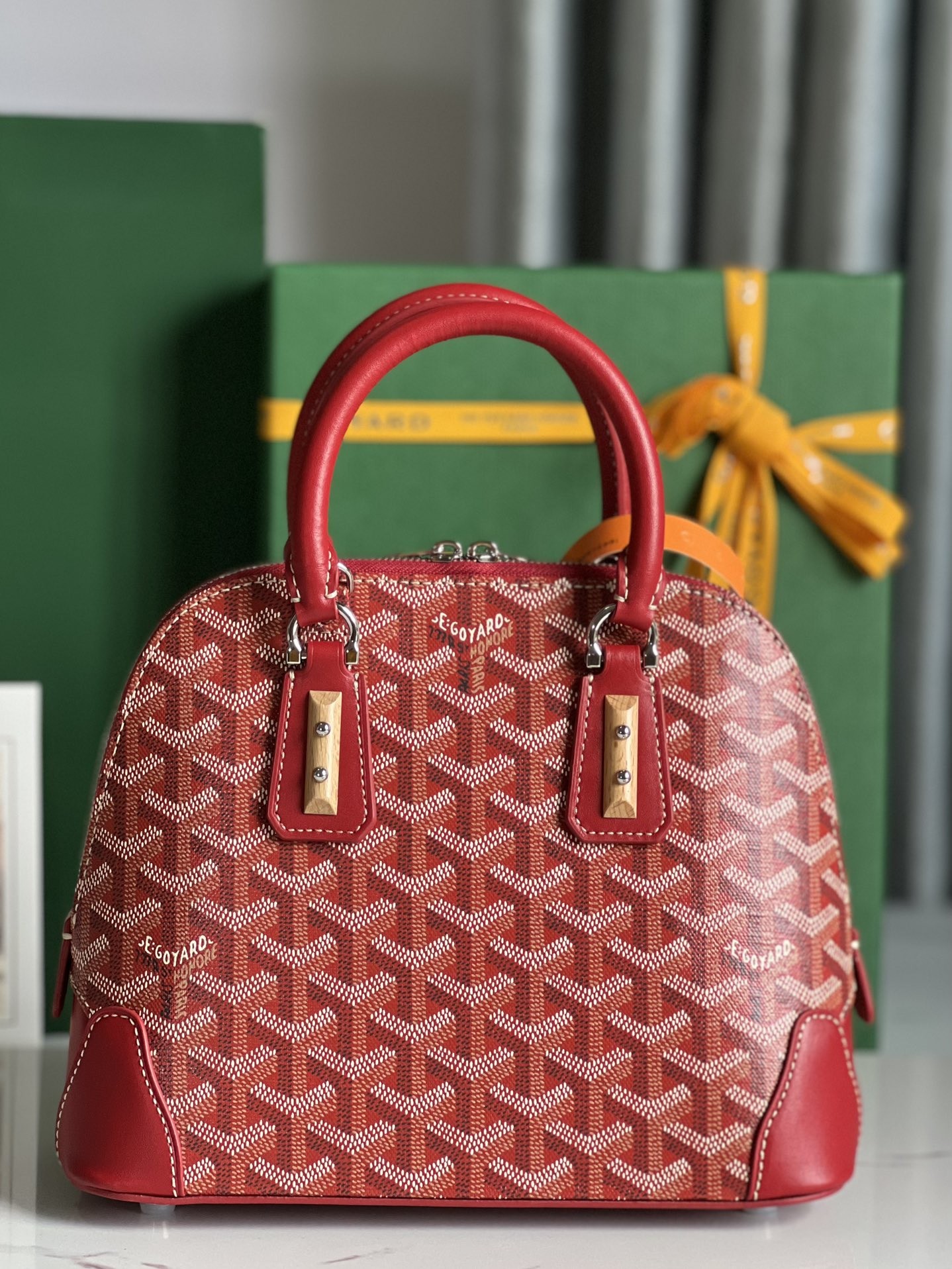 Goyard Vendóme Shell Bag, Top Quality