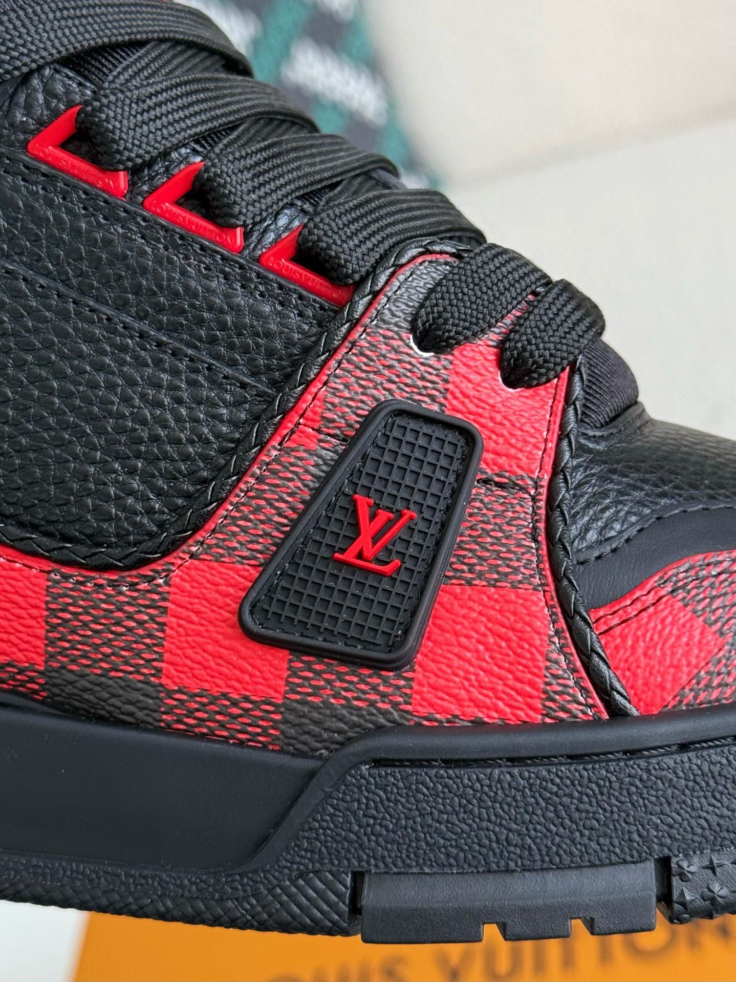 「#3922」 LOUIS VUITTON TRAINER SNEAKERS