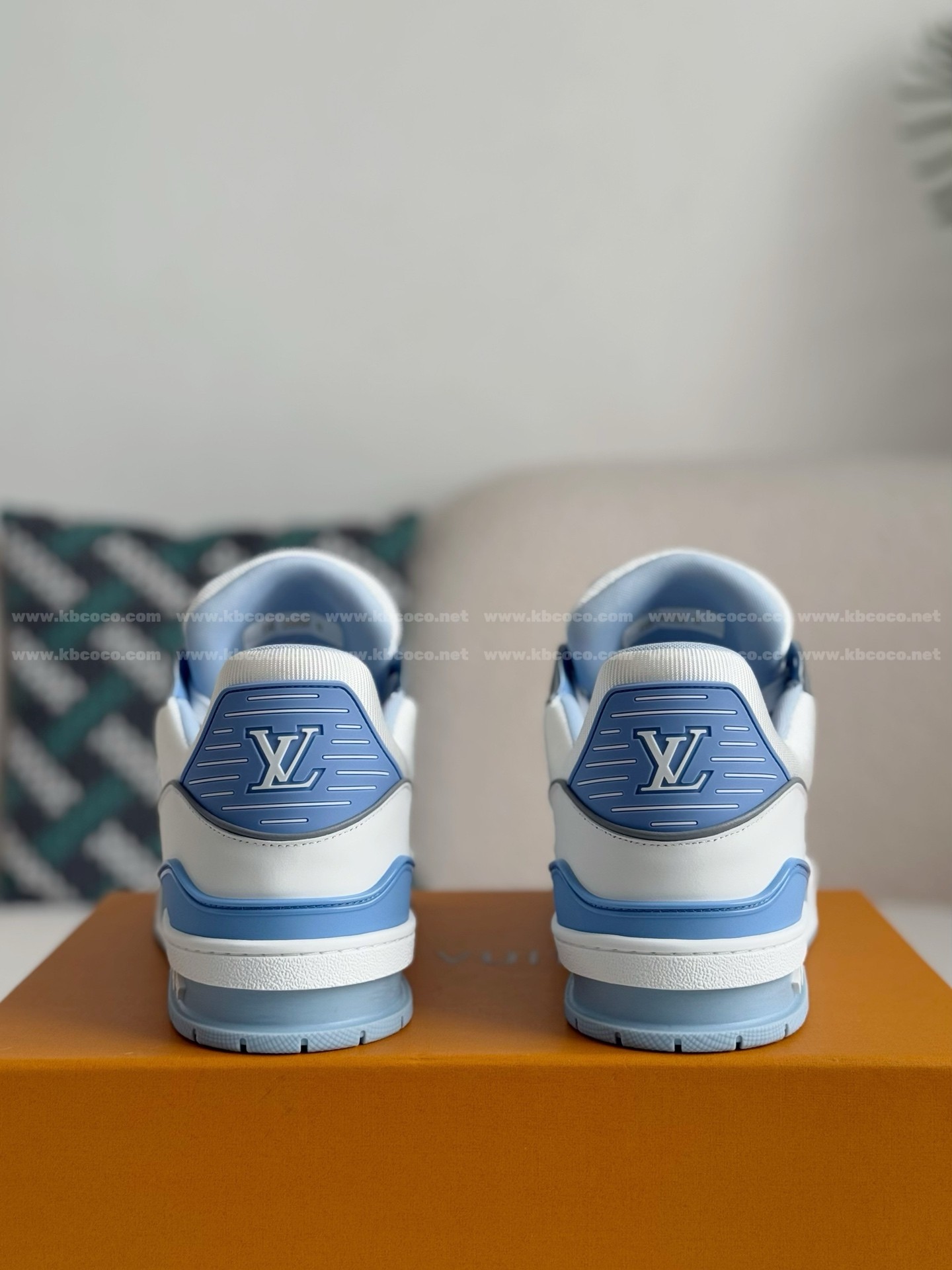 【#5774】 LOUIS VUITTON TRAINER SNEAKERS
