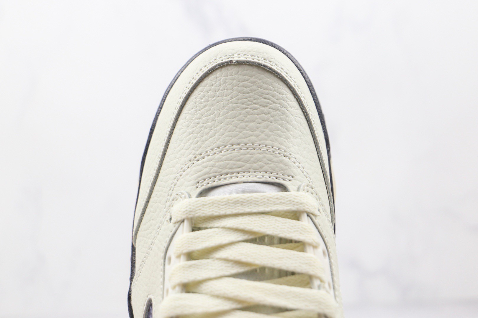 Jordan Air jJordan 5 International Flight