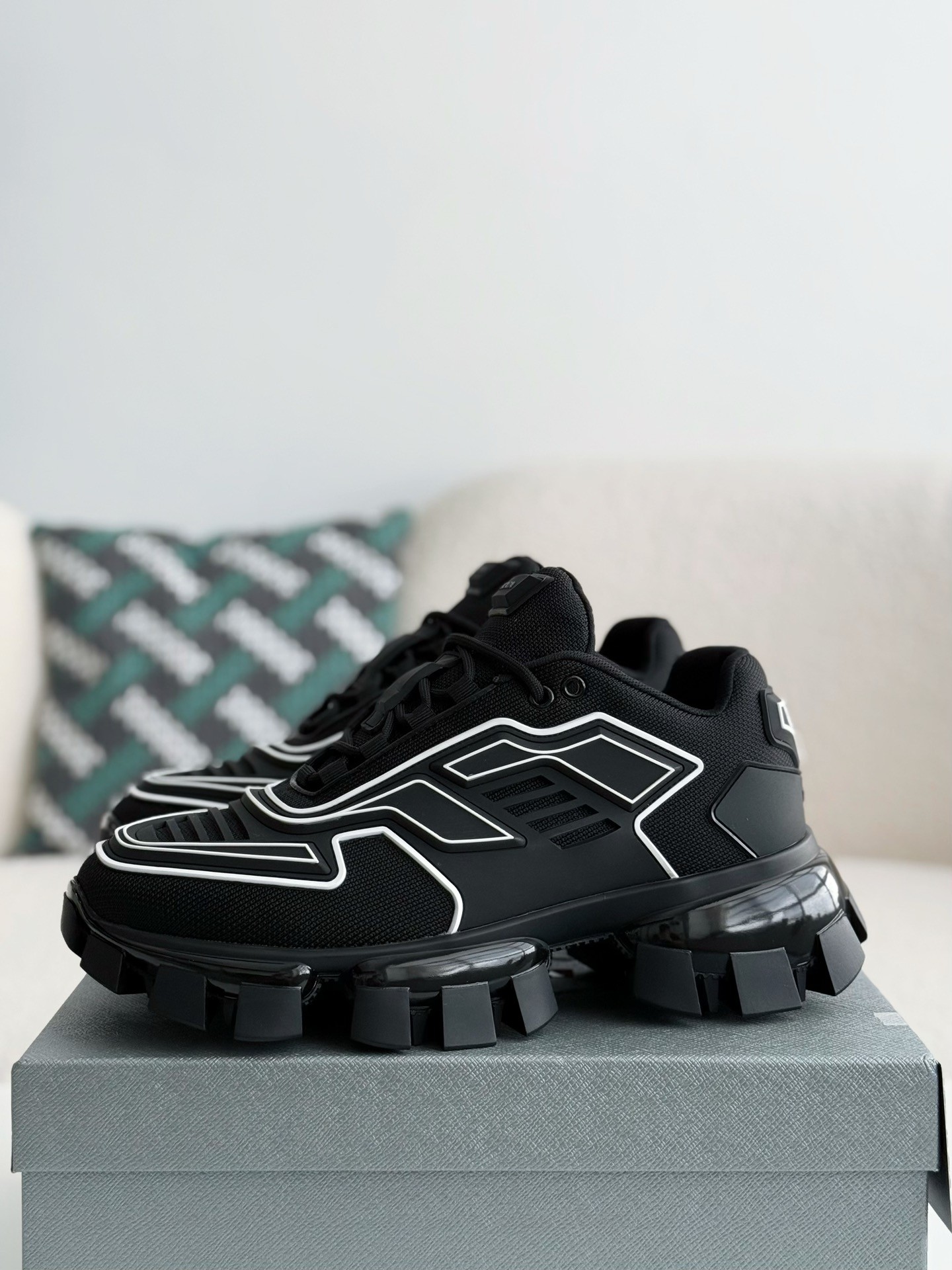 【#3878】Prada Cloudbus Thunder technology fabric sneakers