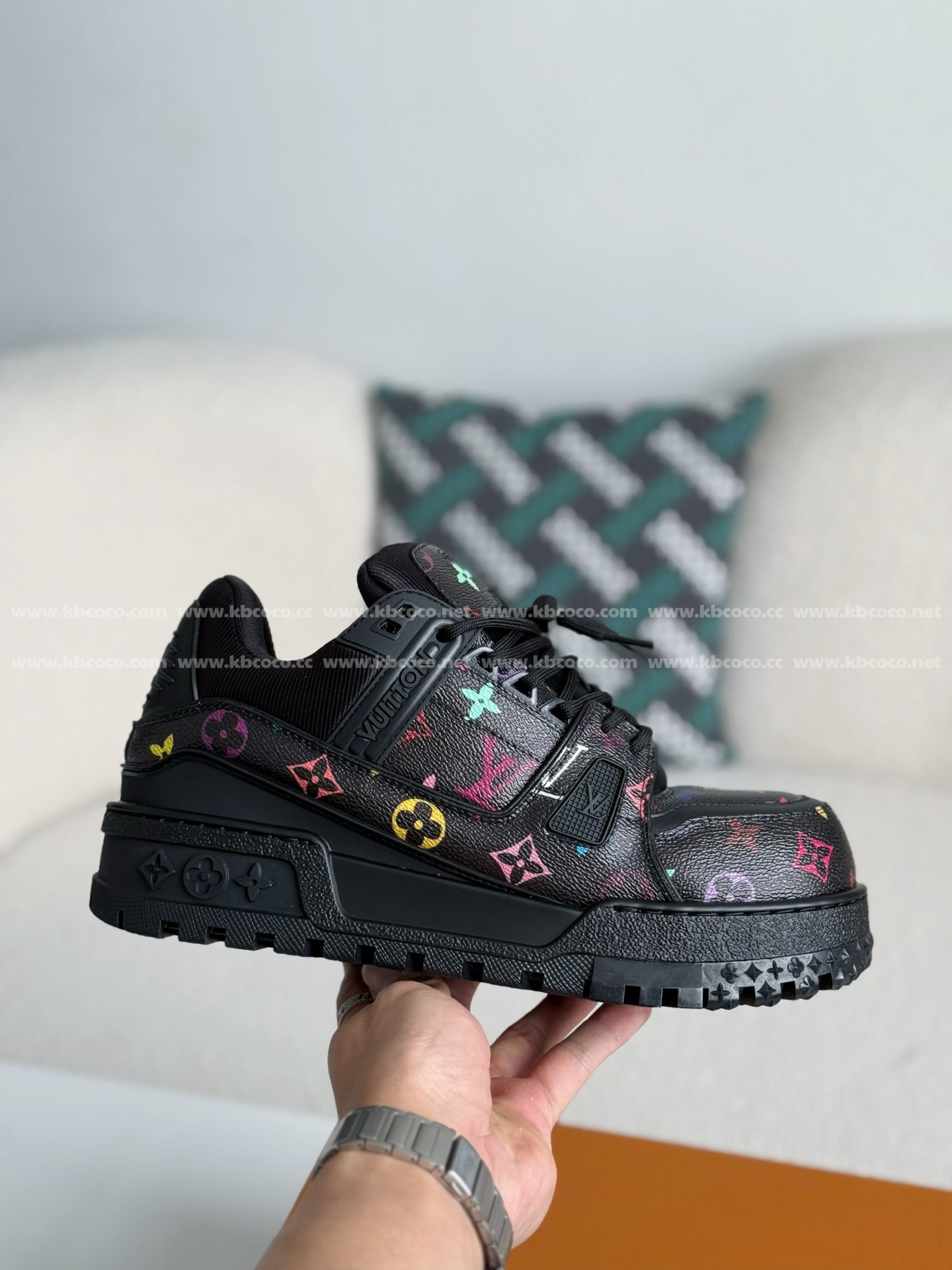 【#5215】 LOUIS VUITTON TRAINER Maxi SNEAKERS