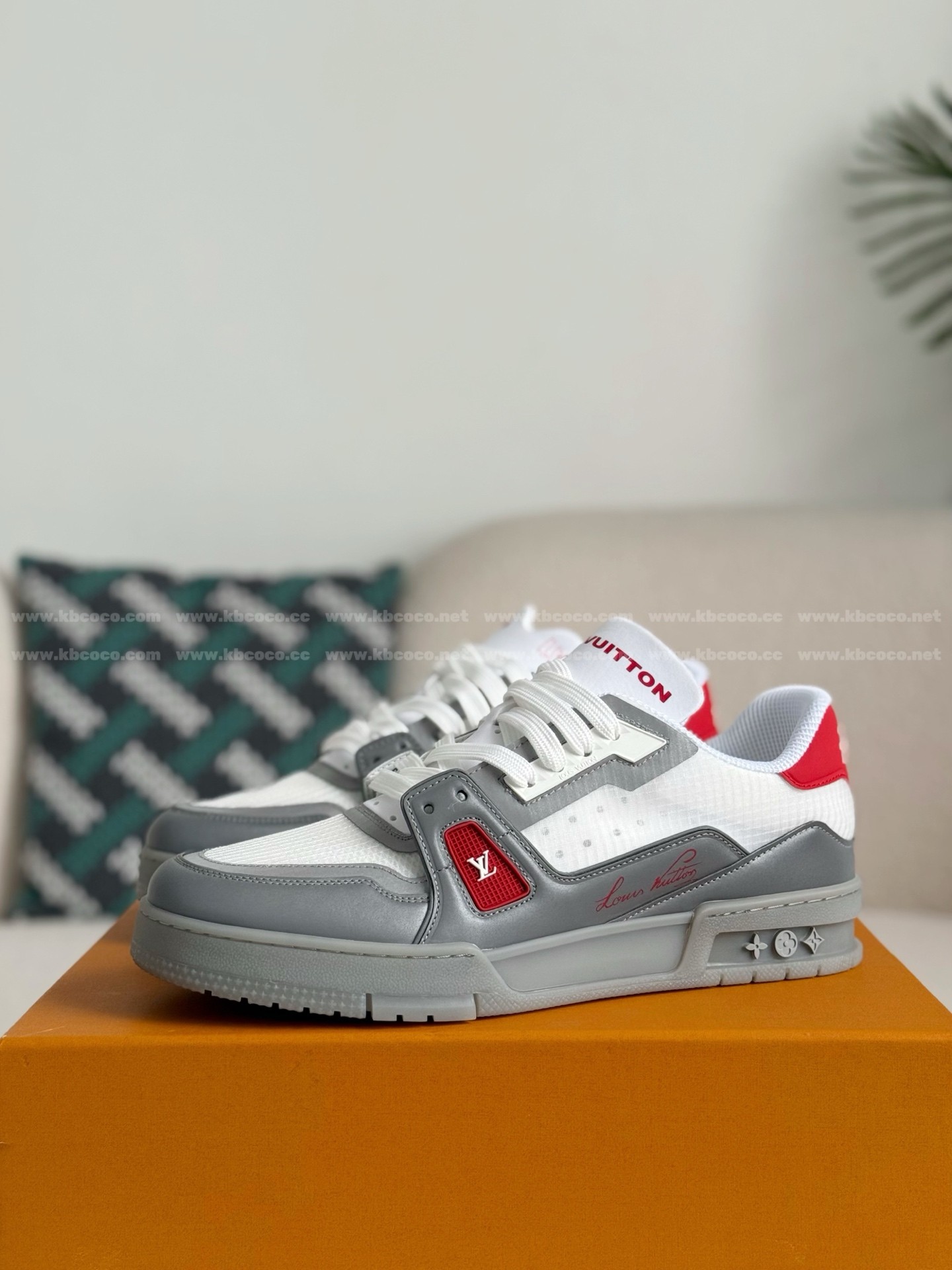 【#5790】 LOUIS VUITTON TRAINER SNEAKERS