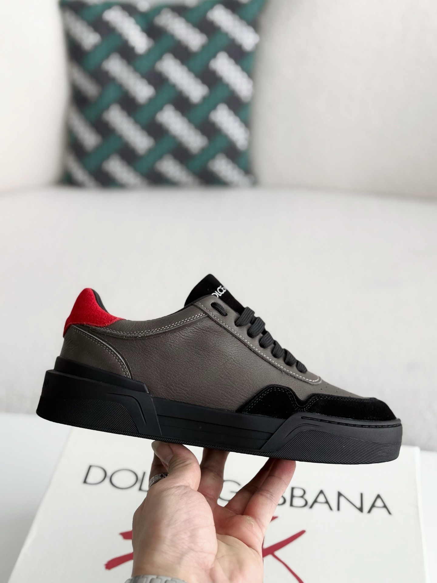 【#3882】Dolce&Gabbana Sneakers
