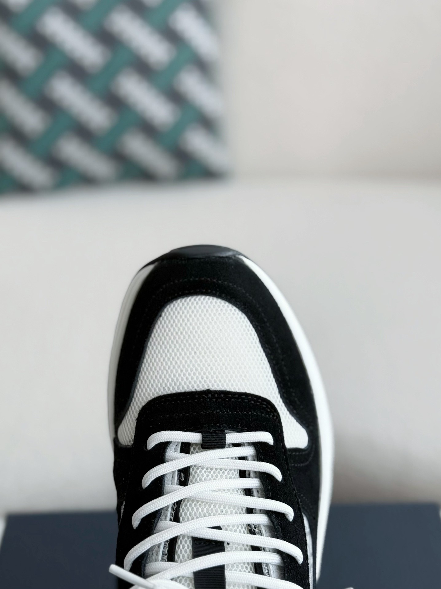 【#3708】 Dior B25 Sneakers