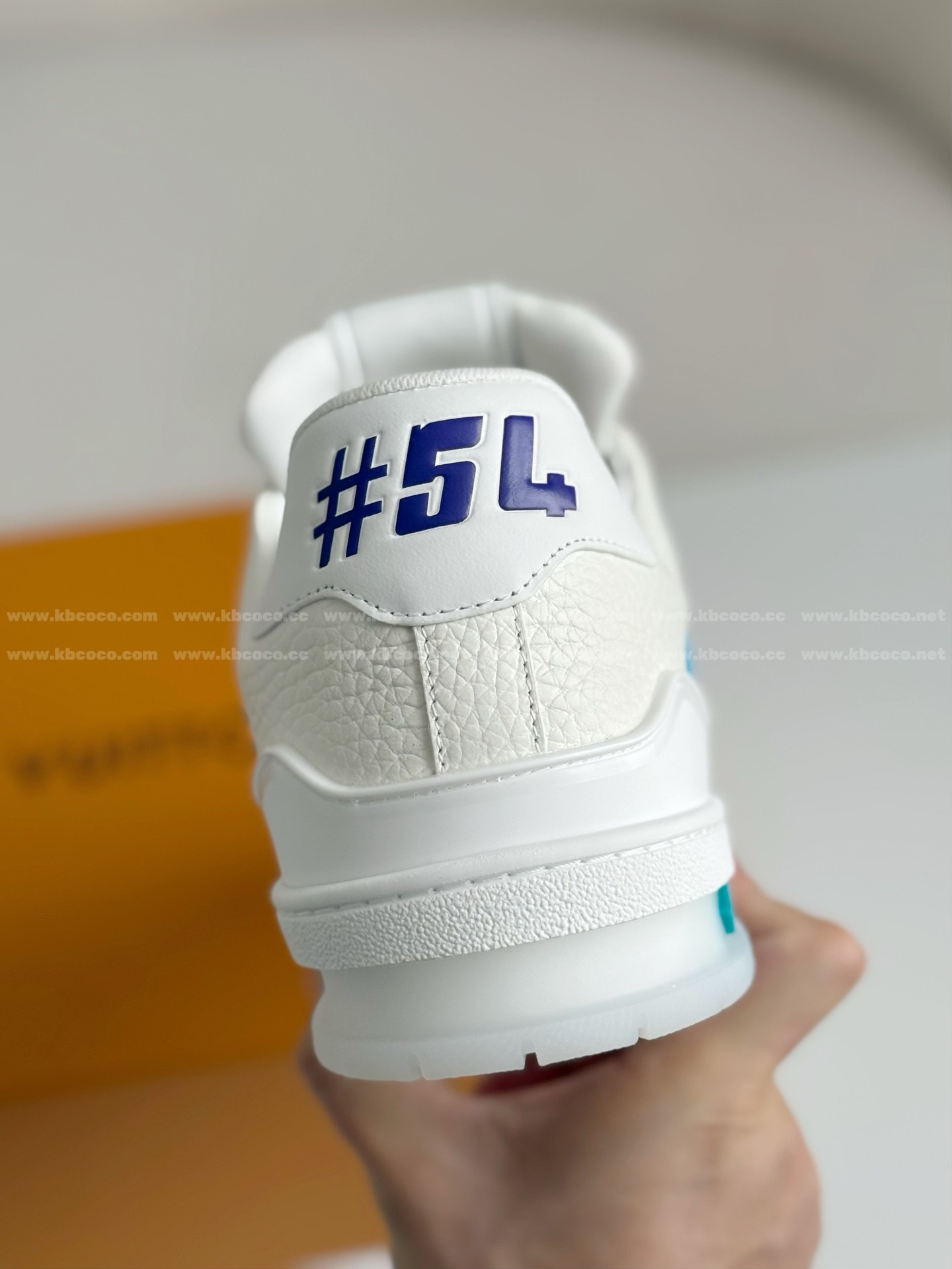 【#5804】 LOUIS VUITTON TRAINER SNEAKERS