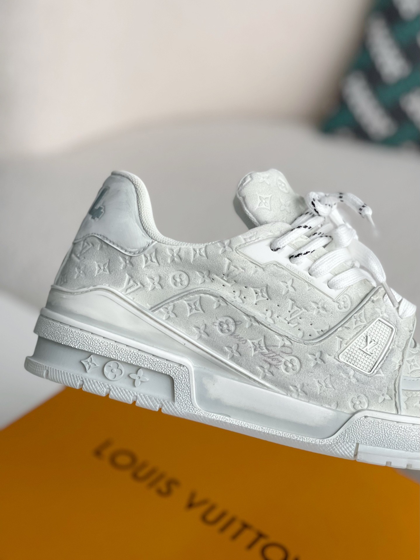 [#3566」 LOUIS VUITTON TRAINER SNEAKERS
