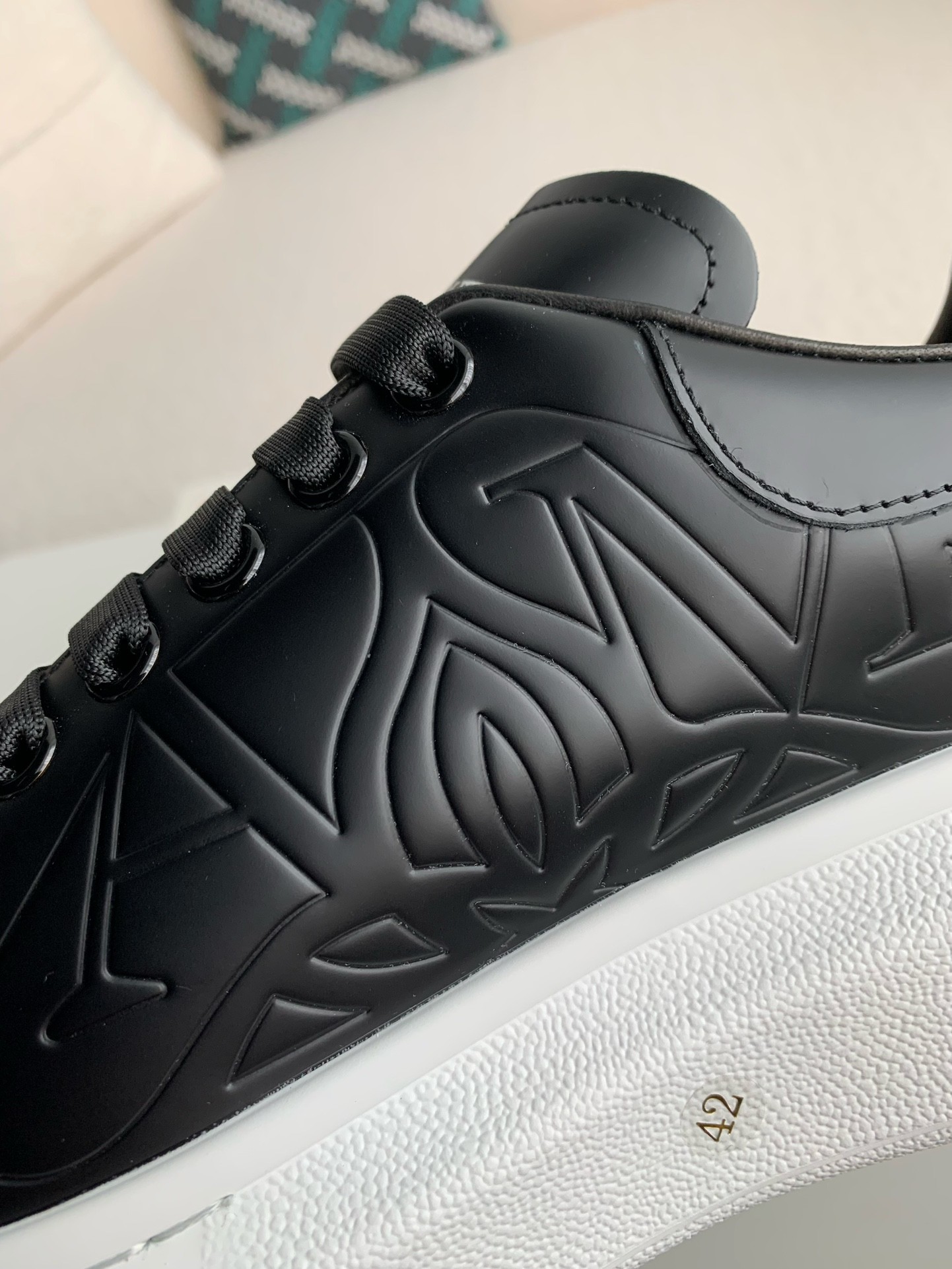 Alexander McQueen versatile Sneakers