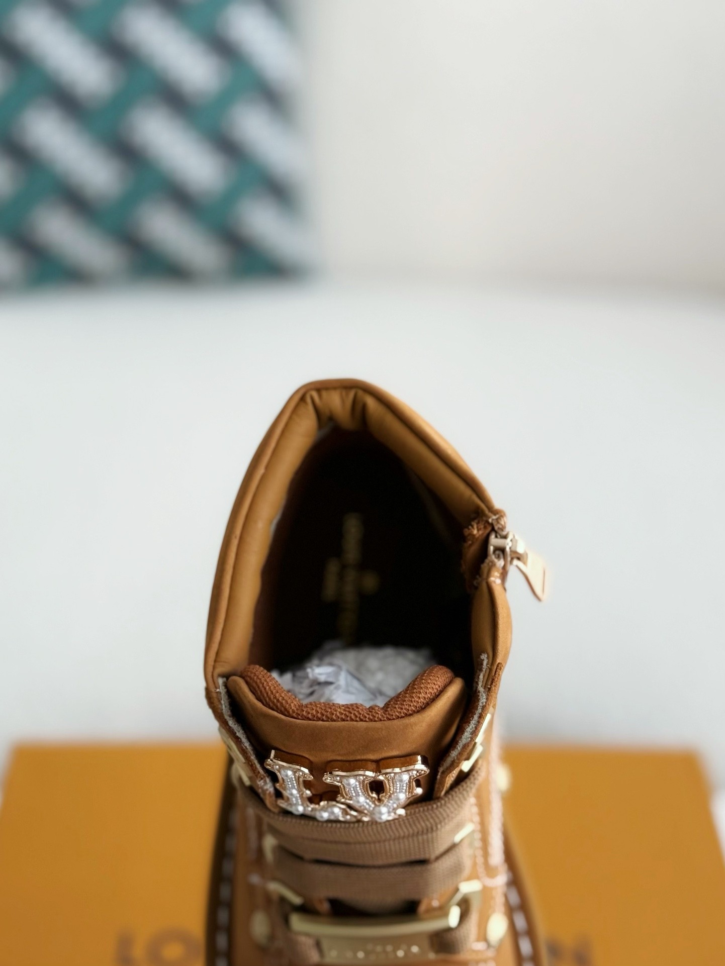 [#3717」 LOUIS VUITTON Round toe lace-up boots