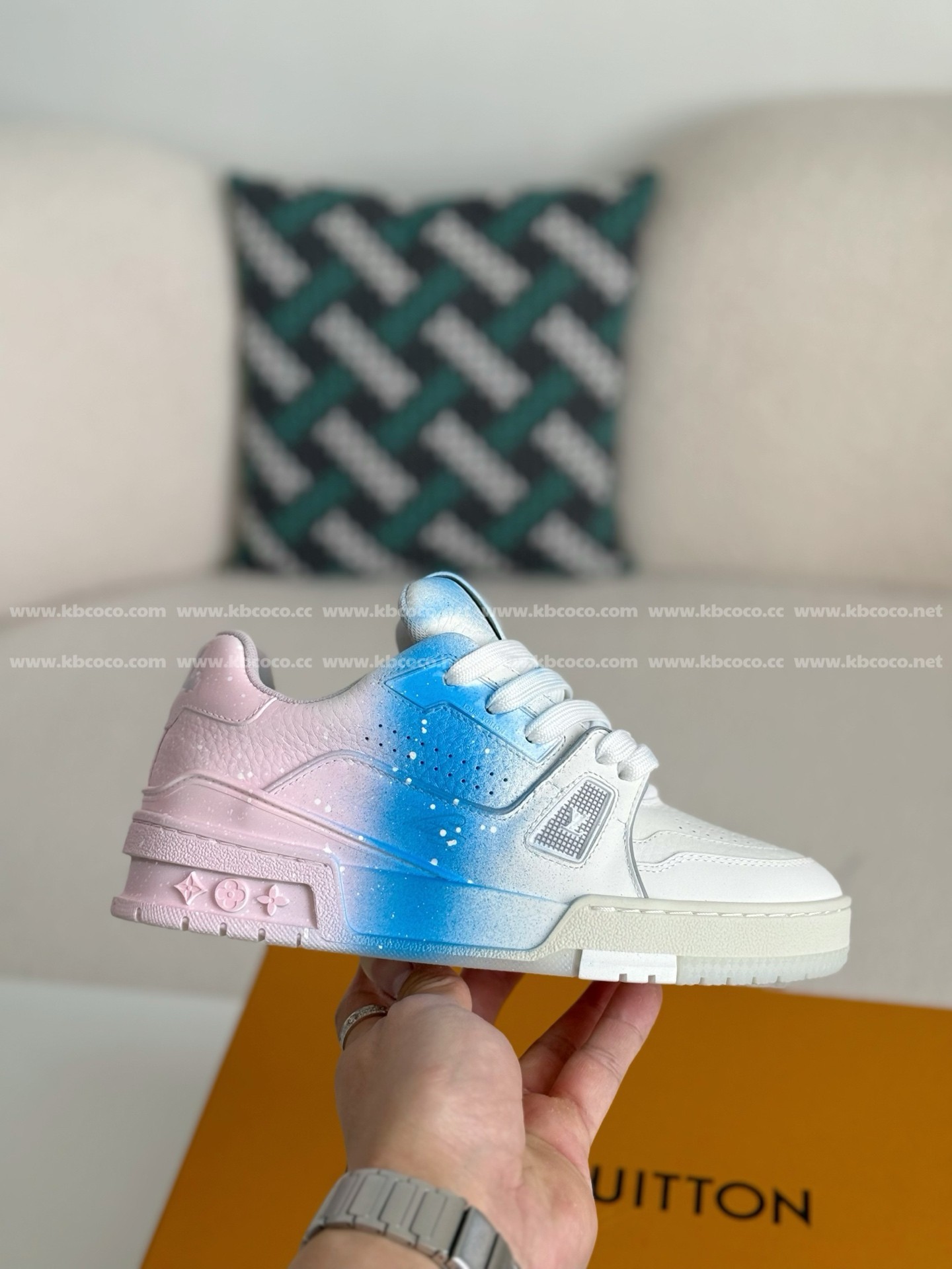 【#5199】 LOUIS VUITTON TRAINER SNEAKERS