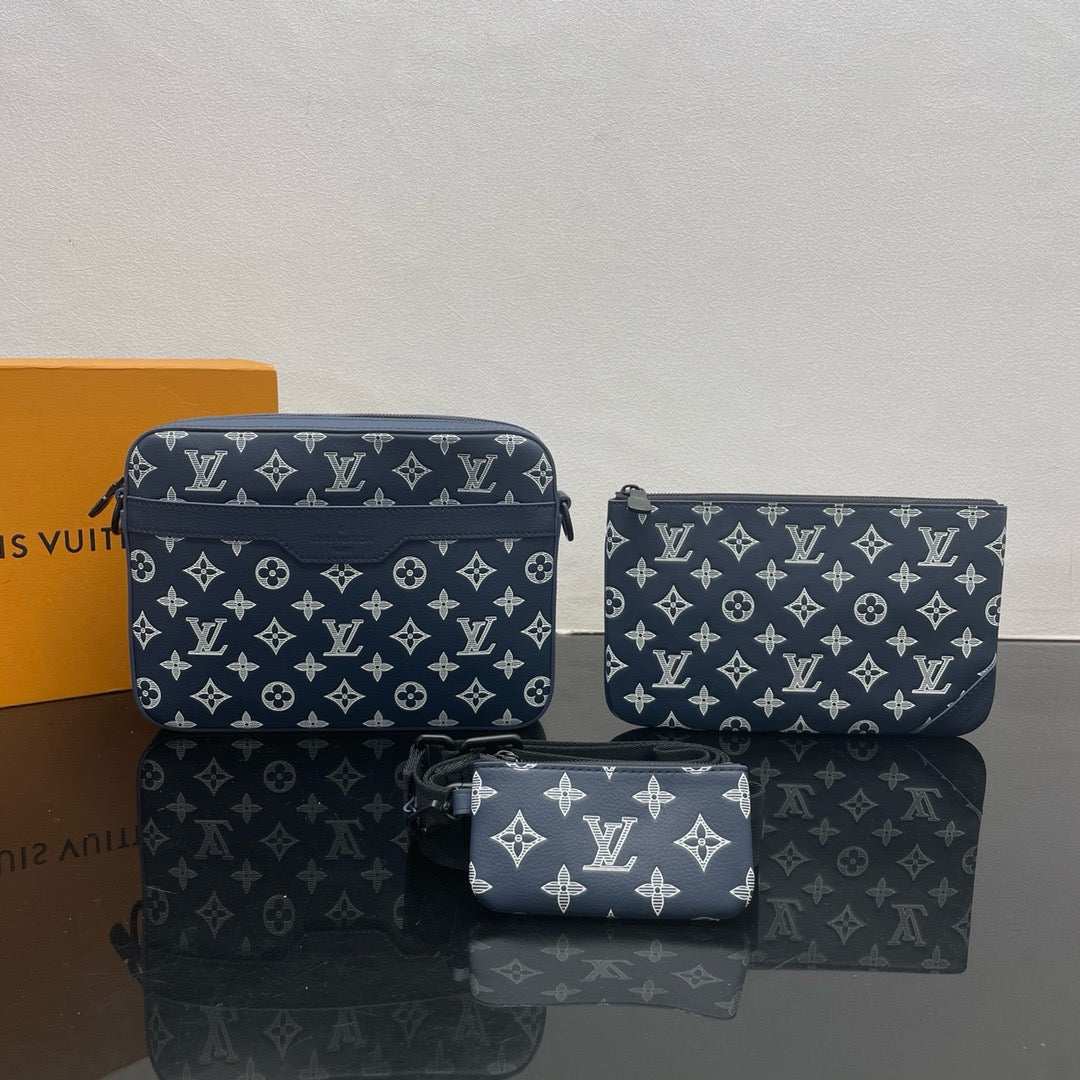 LOUIS VUITTON TrioMessenger Postman bag/top quality M24754