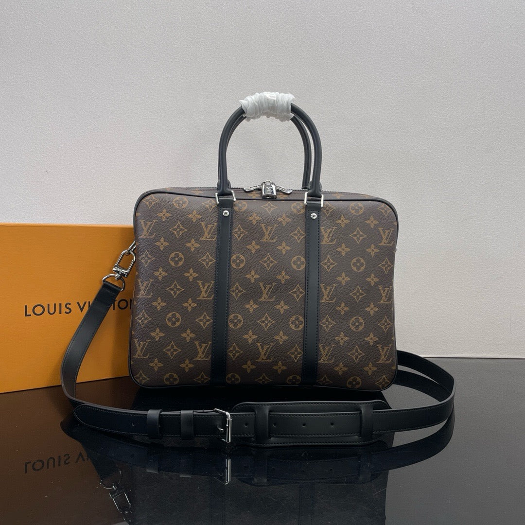 LOUIS VUITTON Porte-Documents Voyage Briefcas M52005e/top quality