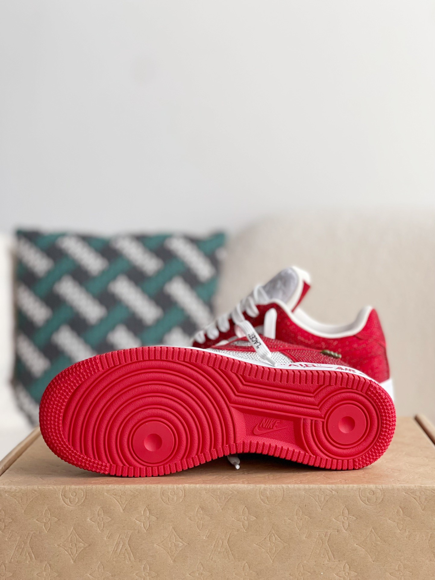 LOUIS VUITTON x NIKE AIR FORCE 1 SNEAKER