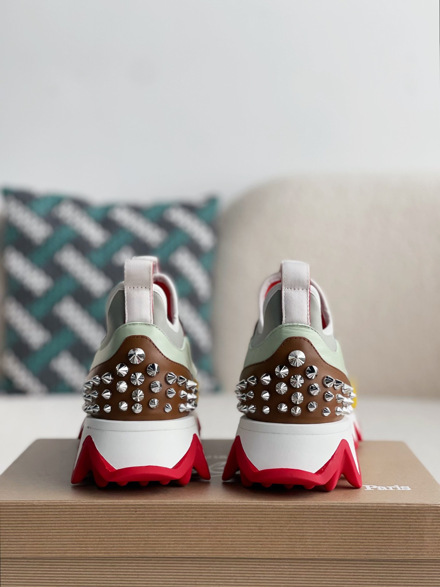 【#3012】Christian Louboutin Sneakers