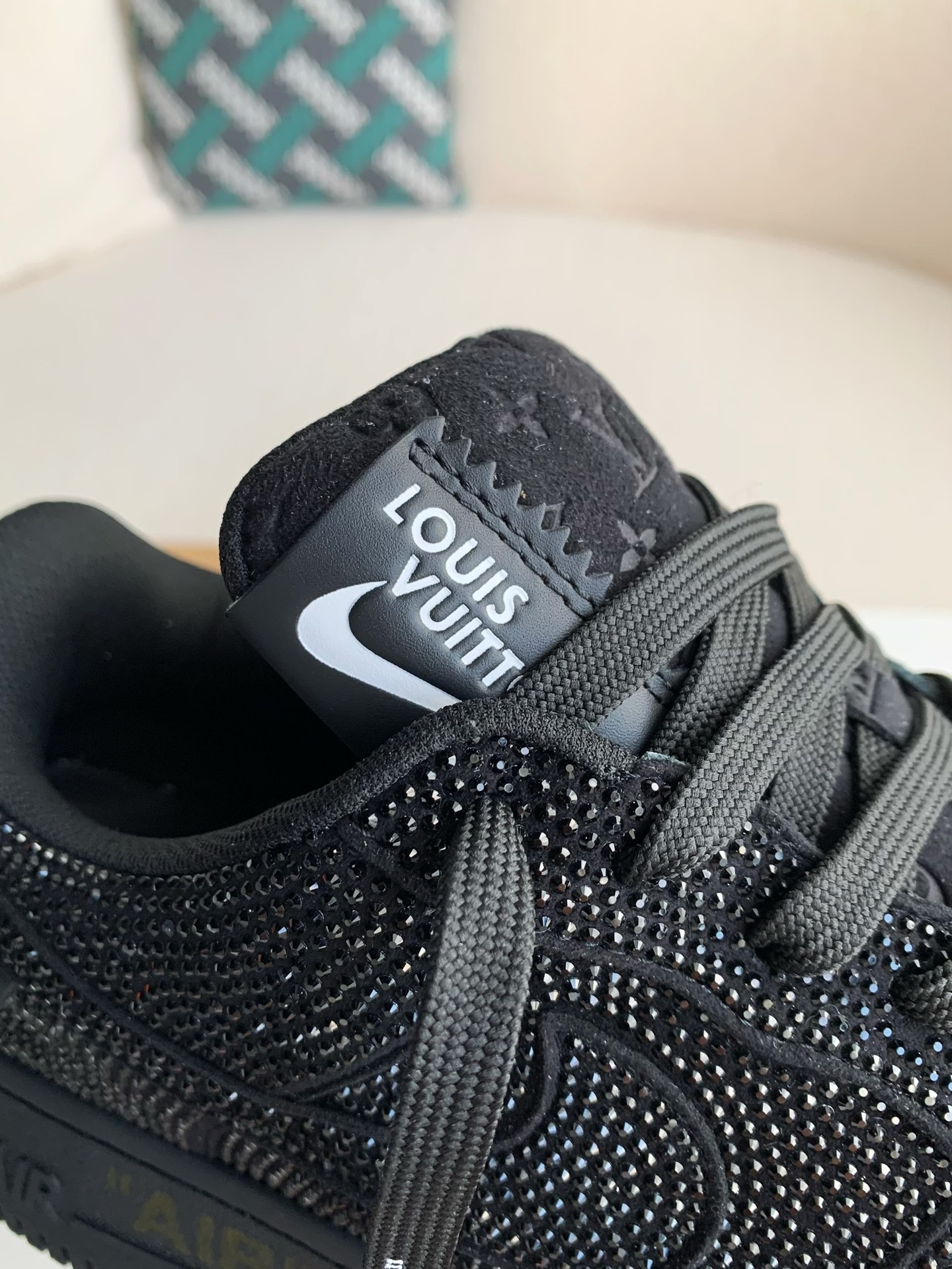 LOUIS VUITTON x NIKE AIR FORCE 1 SNEAKER