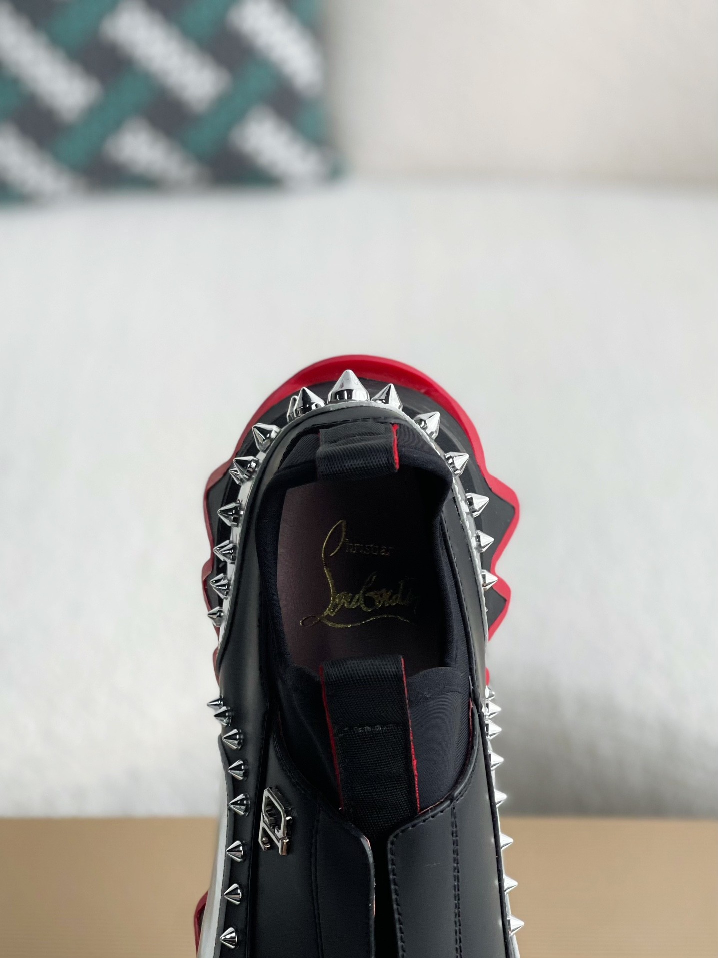 【#3009】Christian Louboutin Sneakers