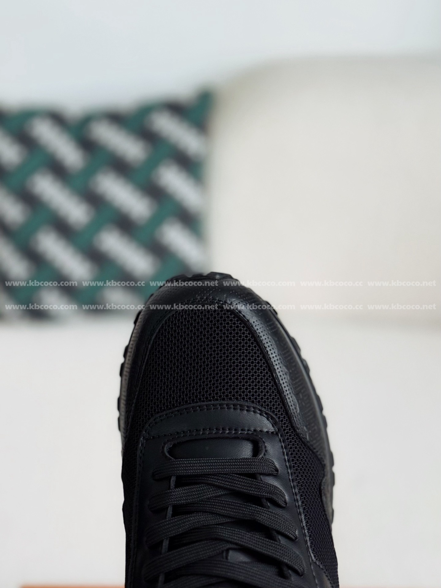 【#5391】 LOUIS VUITTON RUN AWAYCASUAL SHOES