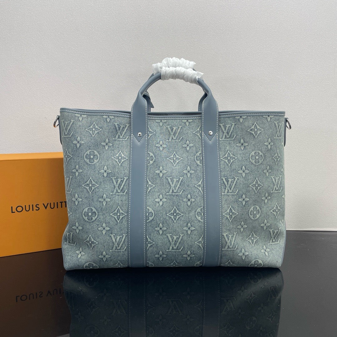LOUIS VUITTON FW23 handbag/Top Quality M22537