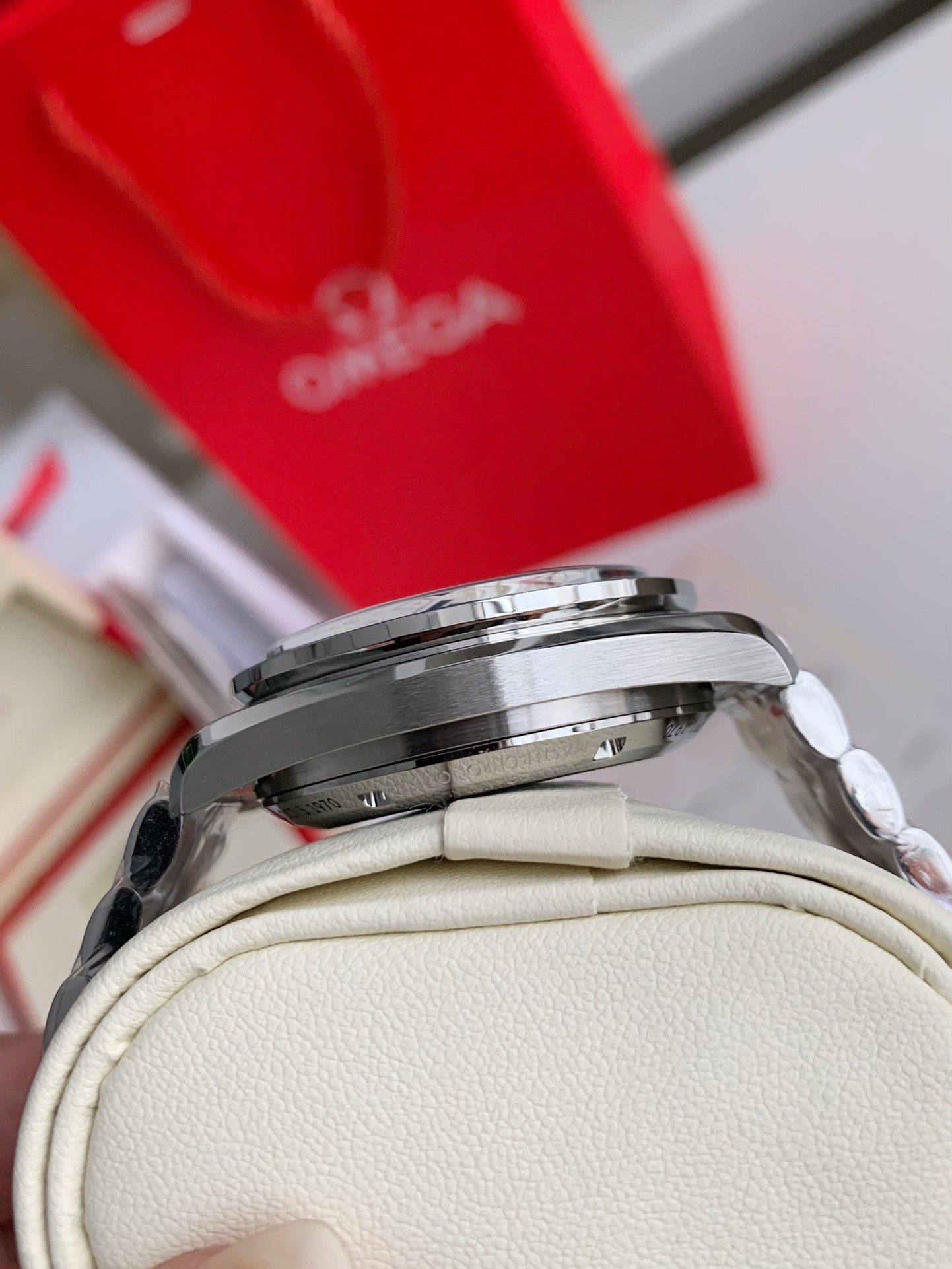 【#3809】Omega Snoopy Award 50m Waterproof Watch, 42mm