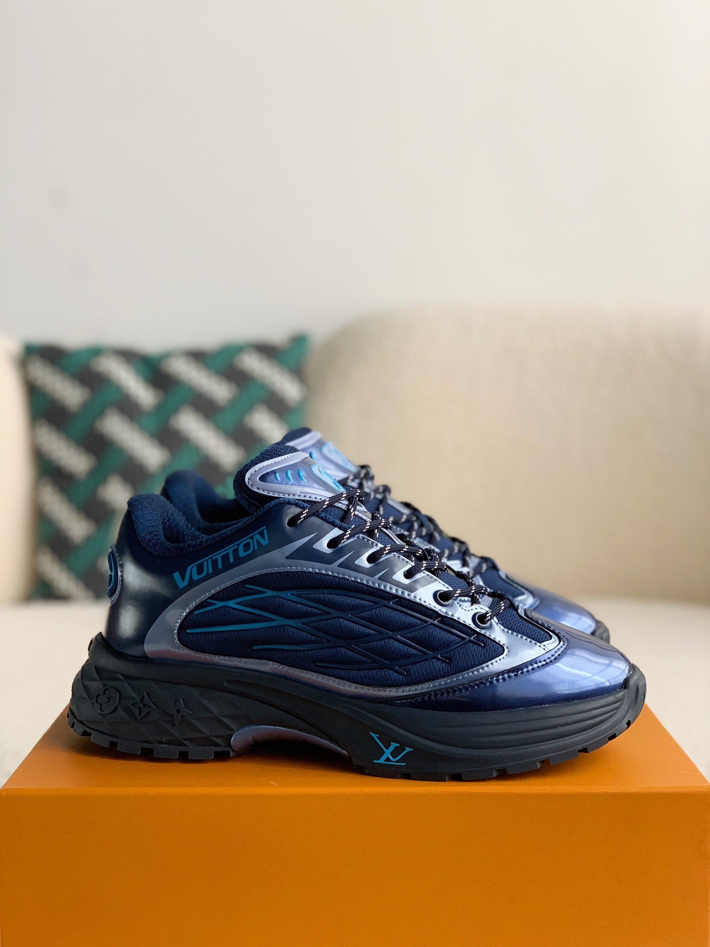 idea: include everything in the pictur