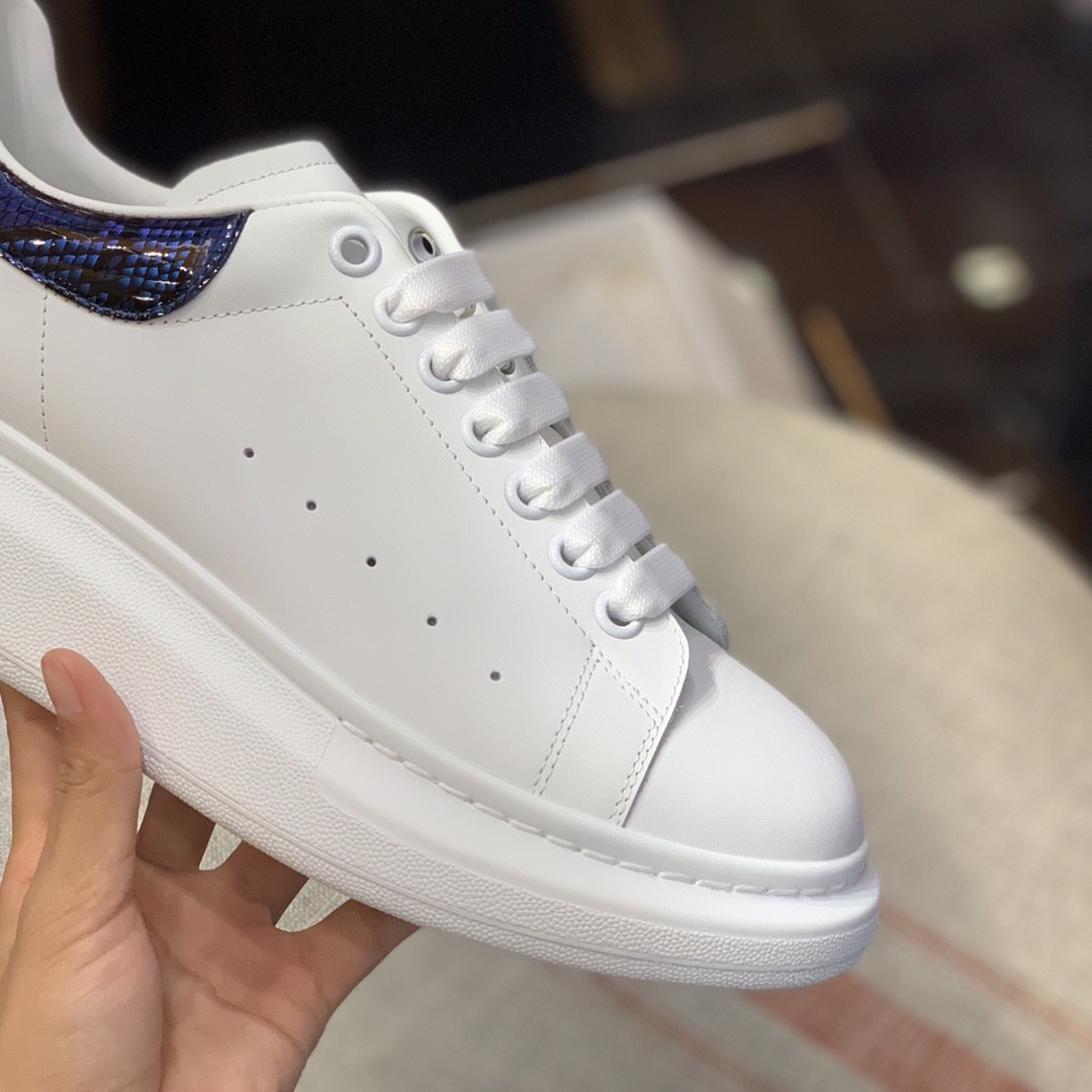 Alexander McQueen MQ Blue paint snake-grain pattern tail Sneakers