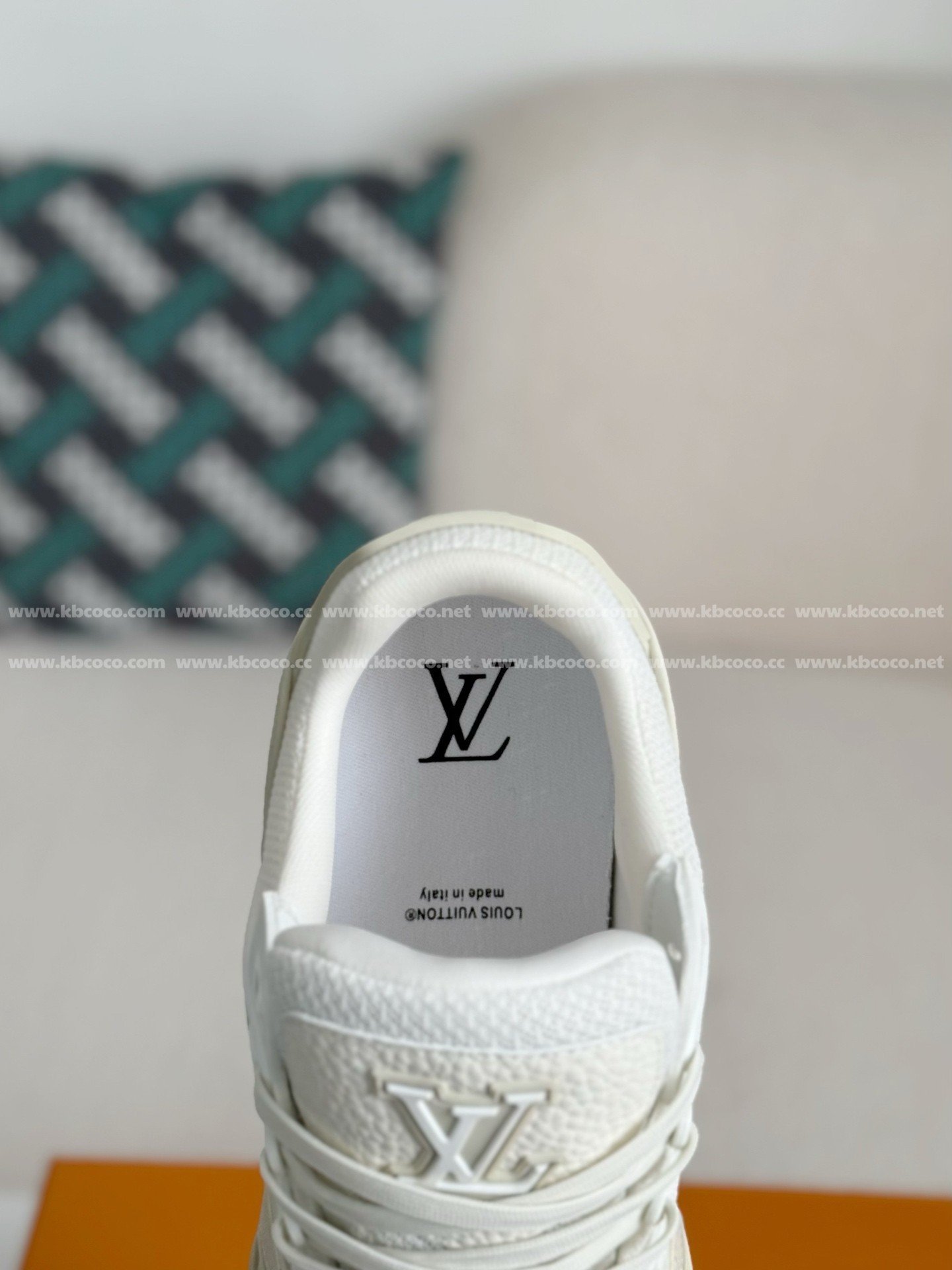 【#5477】 LOUIS VUITTON TRAINER SNEAKERS
