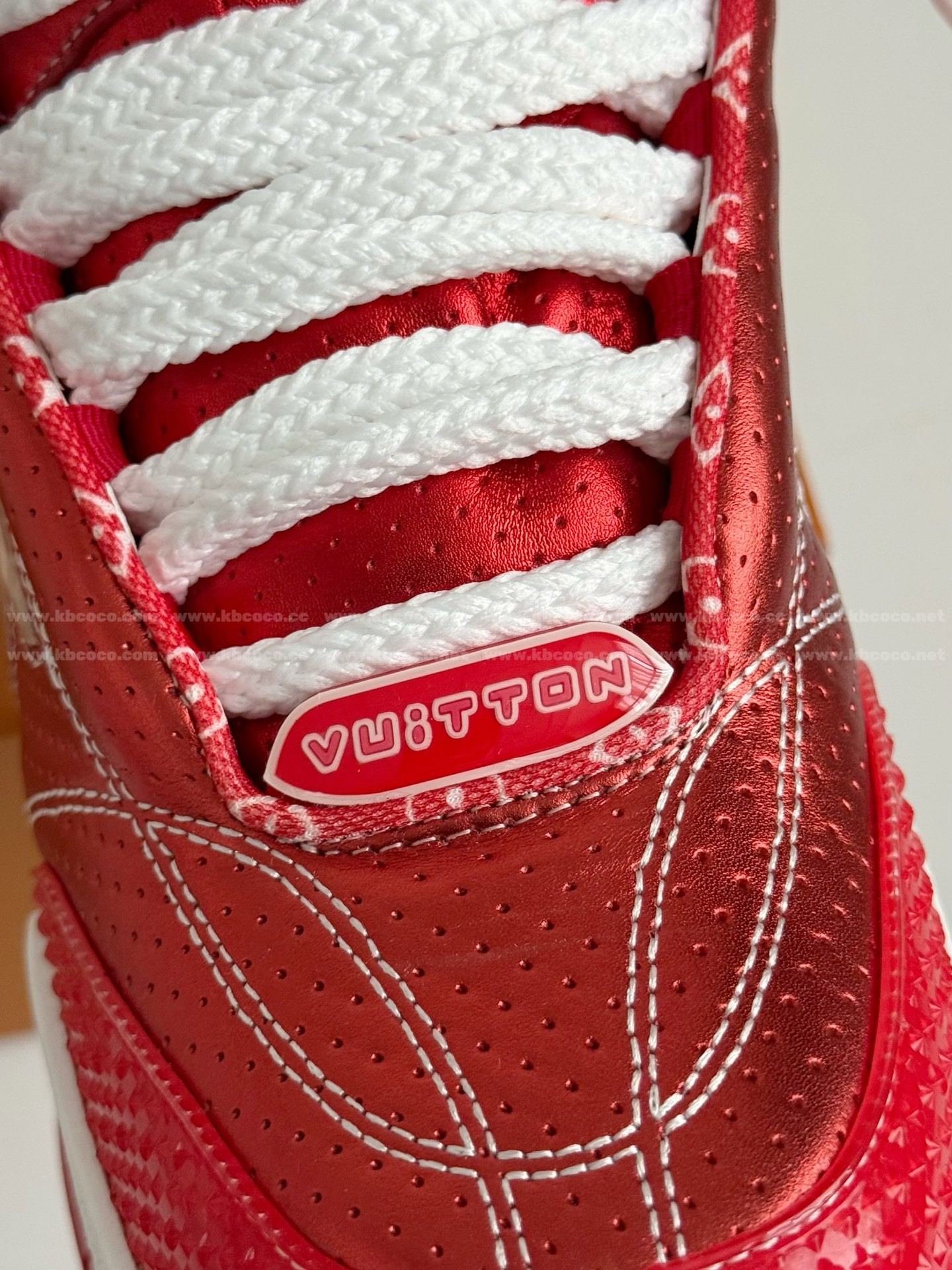 【#5678】 LOUIS VUITTON SKATE SNEAKERS