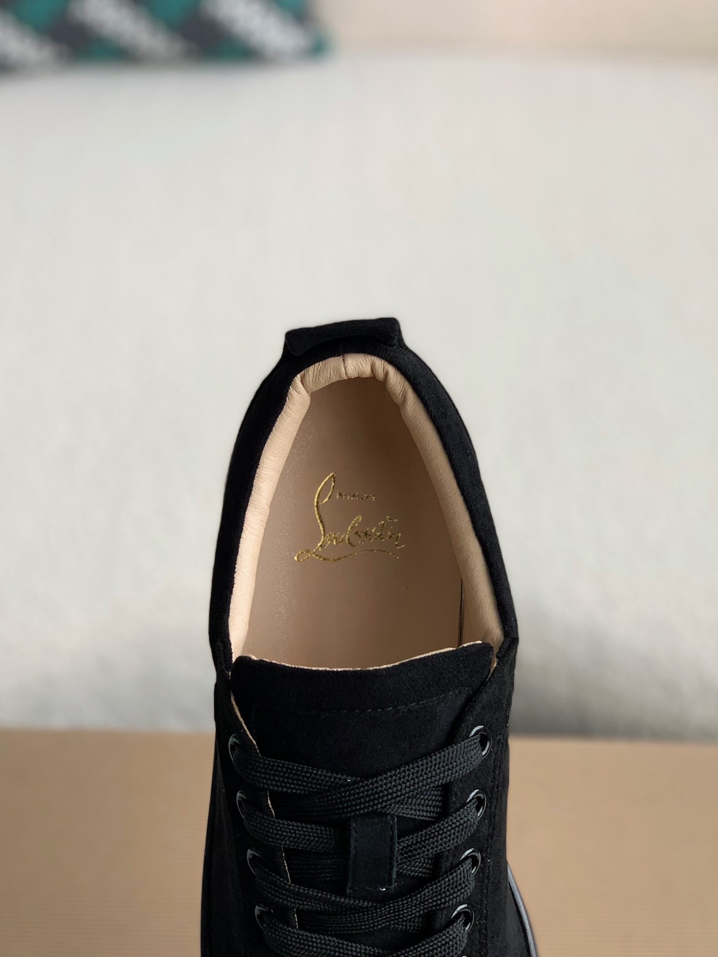 【#964】 Christian Louboutin Sneakers
