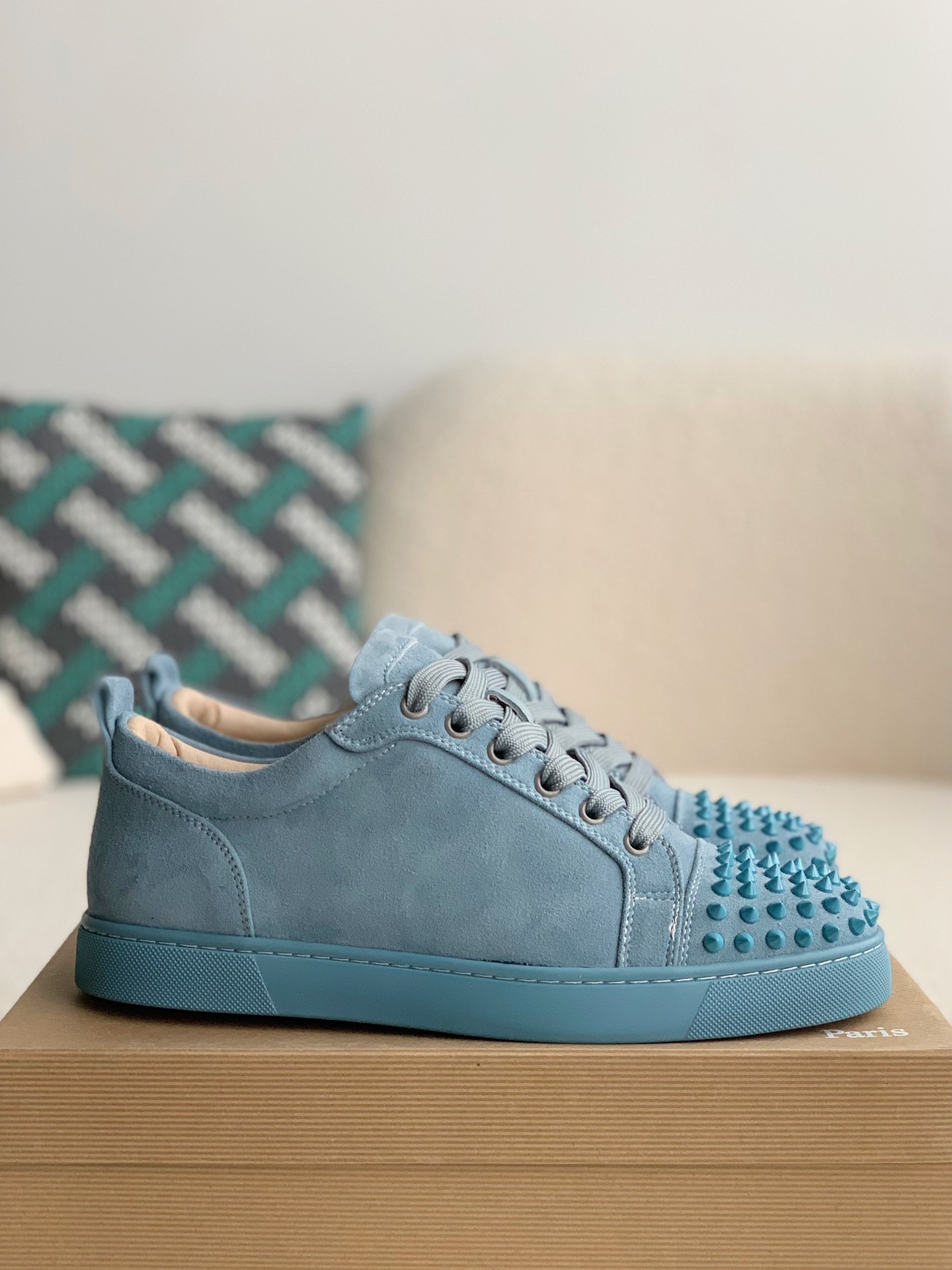 【#2260】Christian Louboutin Sneakers