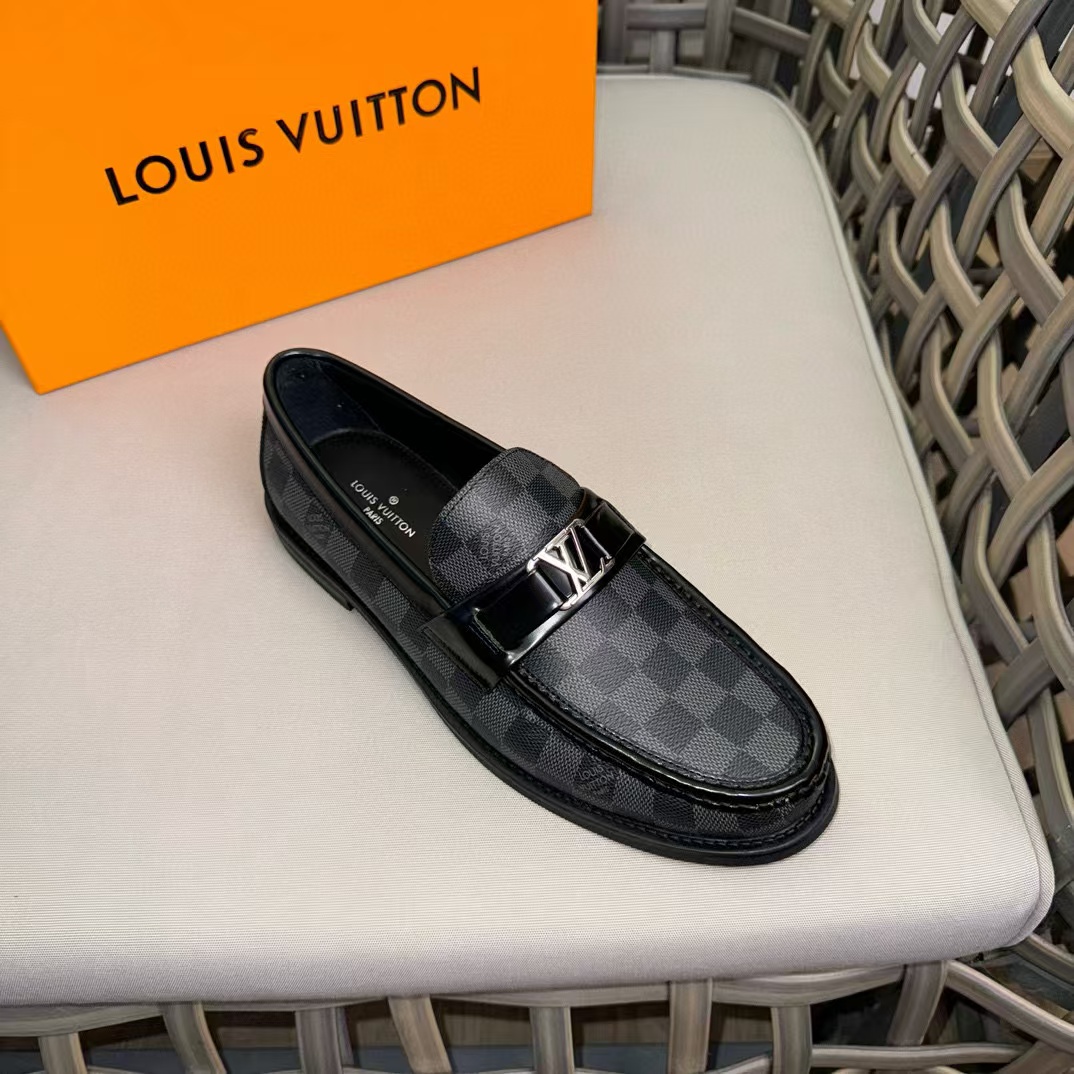 Louis Vuitton Monogram Eclipse leather shoes
