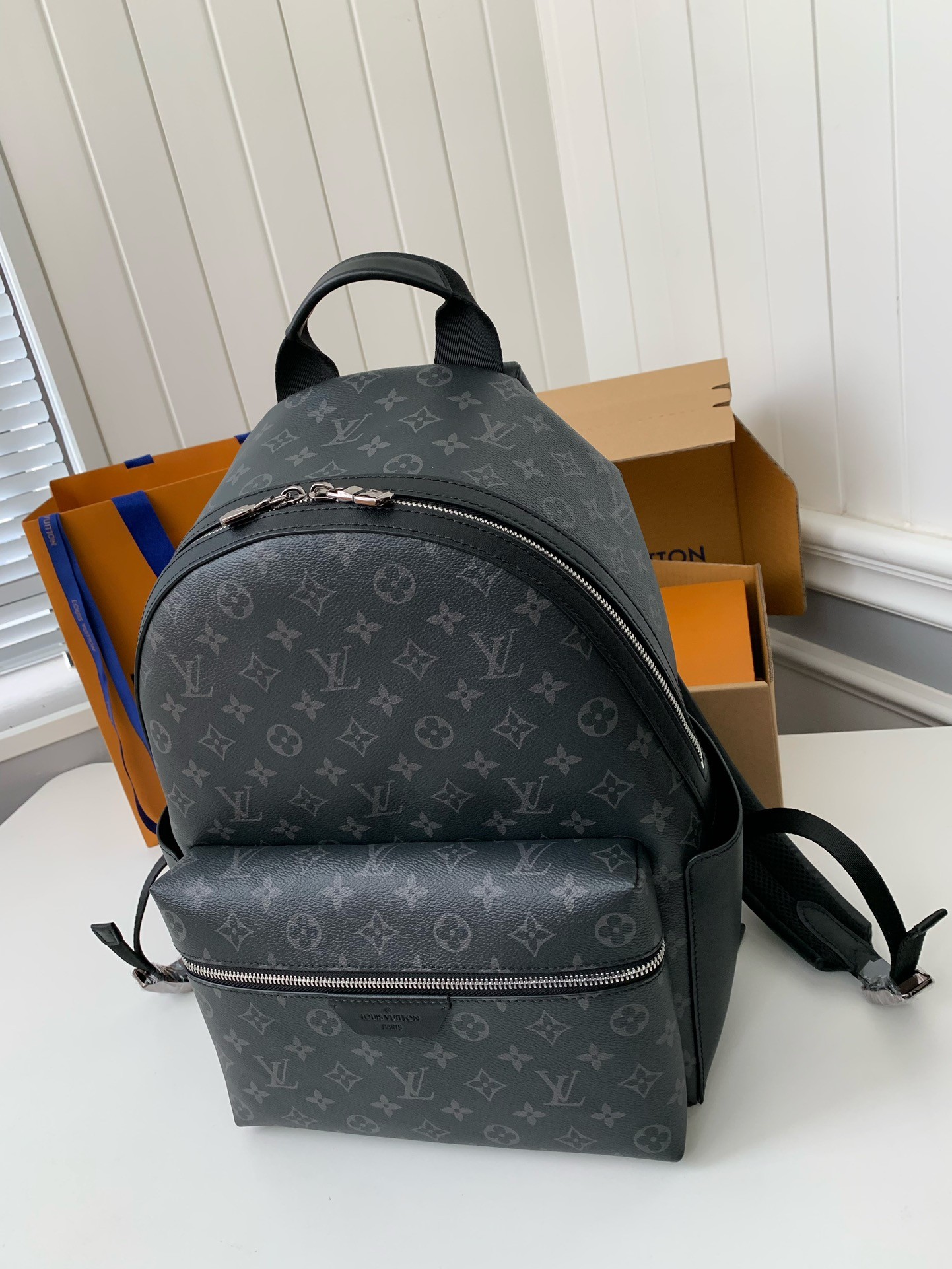 Louis Vuitton 24s New DlSCOverY Smal!Backpack M20558, Top Quality