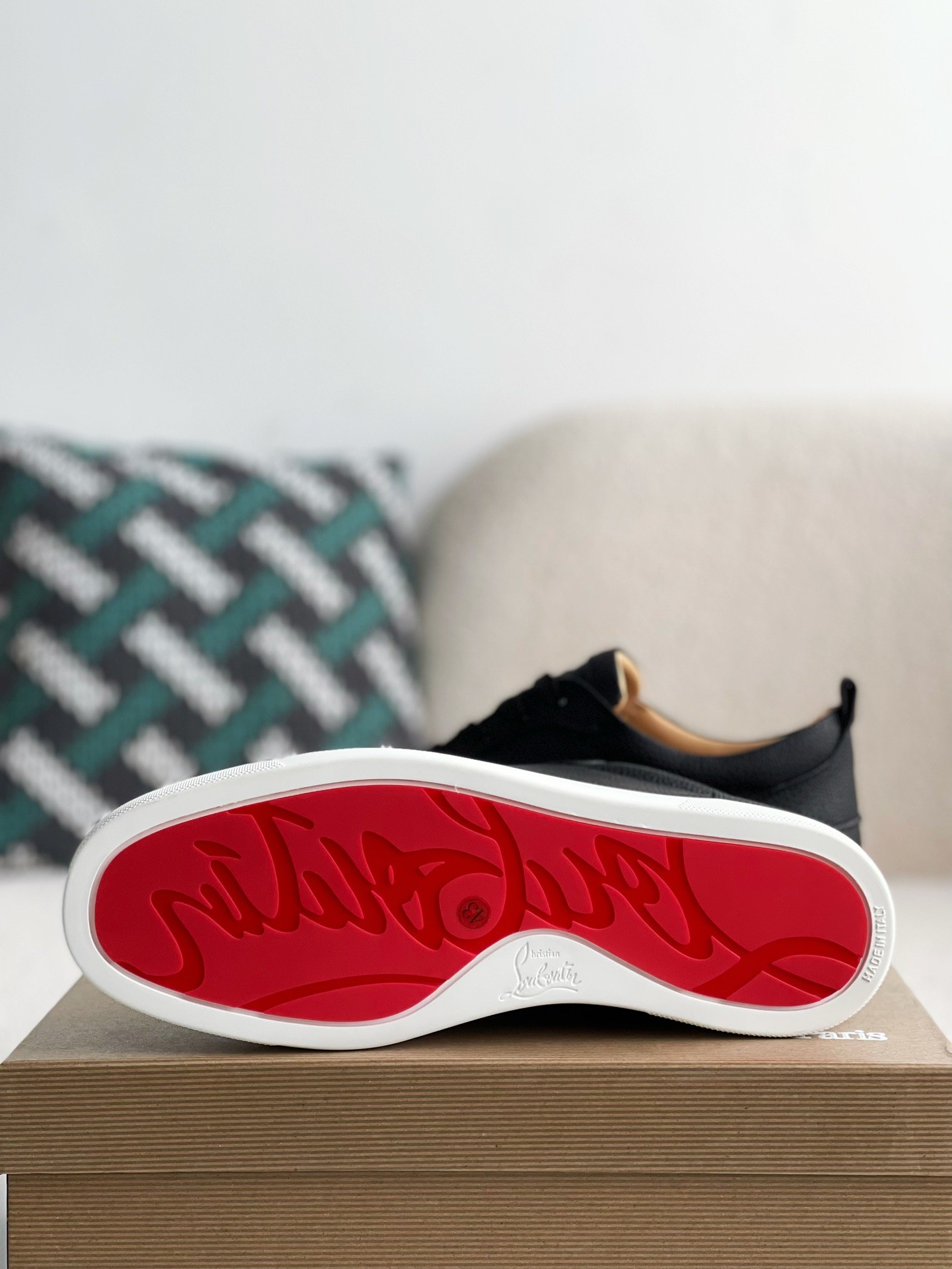 【#3563】 Christian Louboutin Sneaker