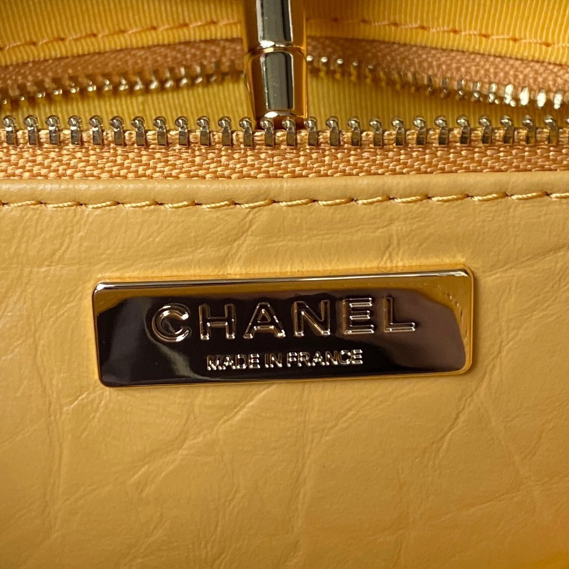 Chanel 23A mini 31 bag AS4133, top quality