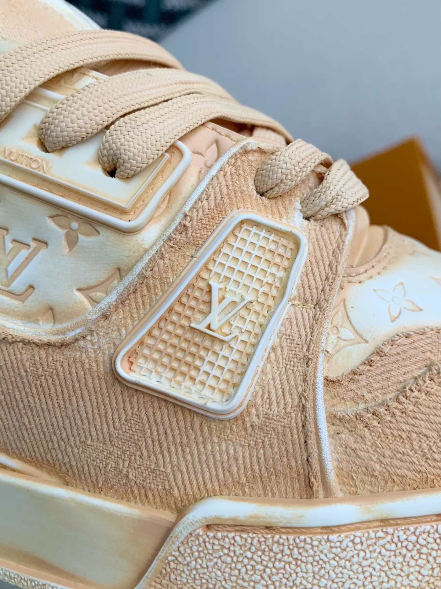 [#3319」 LOUIS VUITTON TRAINER SNEAKERS