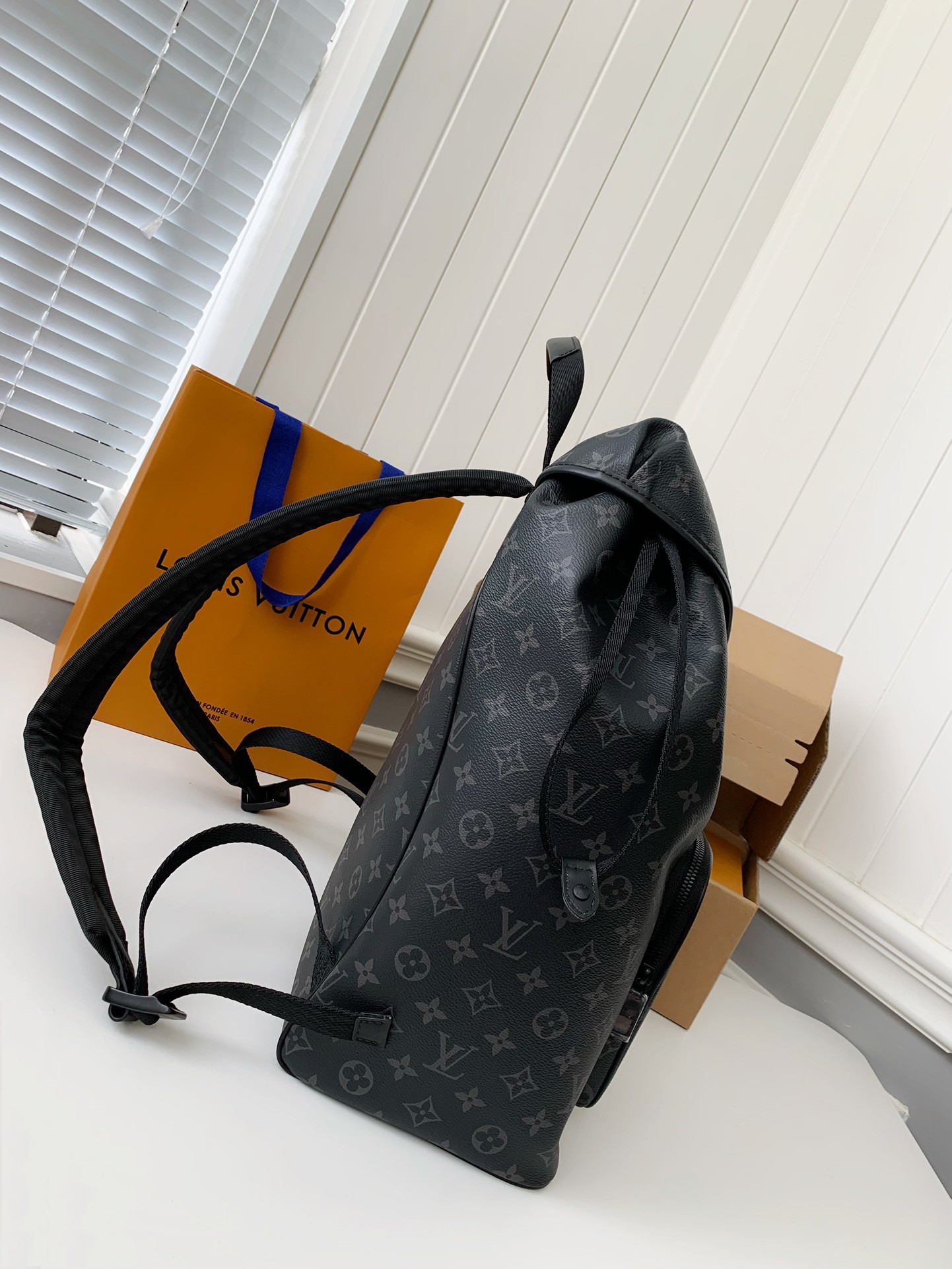 Louis Vuitton's New MONTSOURIS Men's Black Flower Backpack M45583, TopQuality