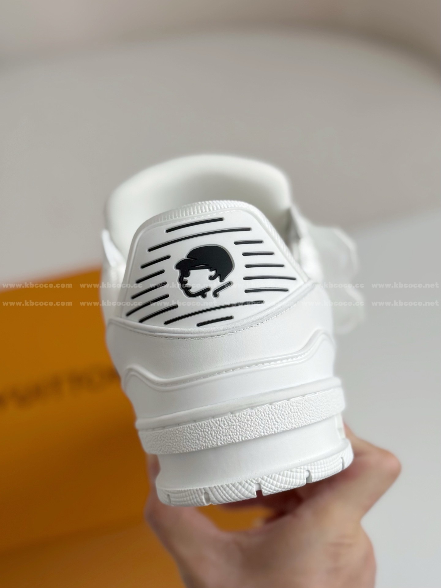 【#5839】 LOUIS VUITTON x NIGO TRAINER FW25 SNEAKERS