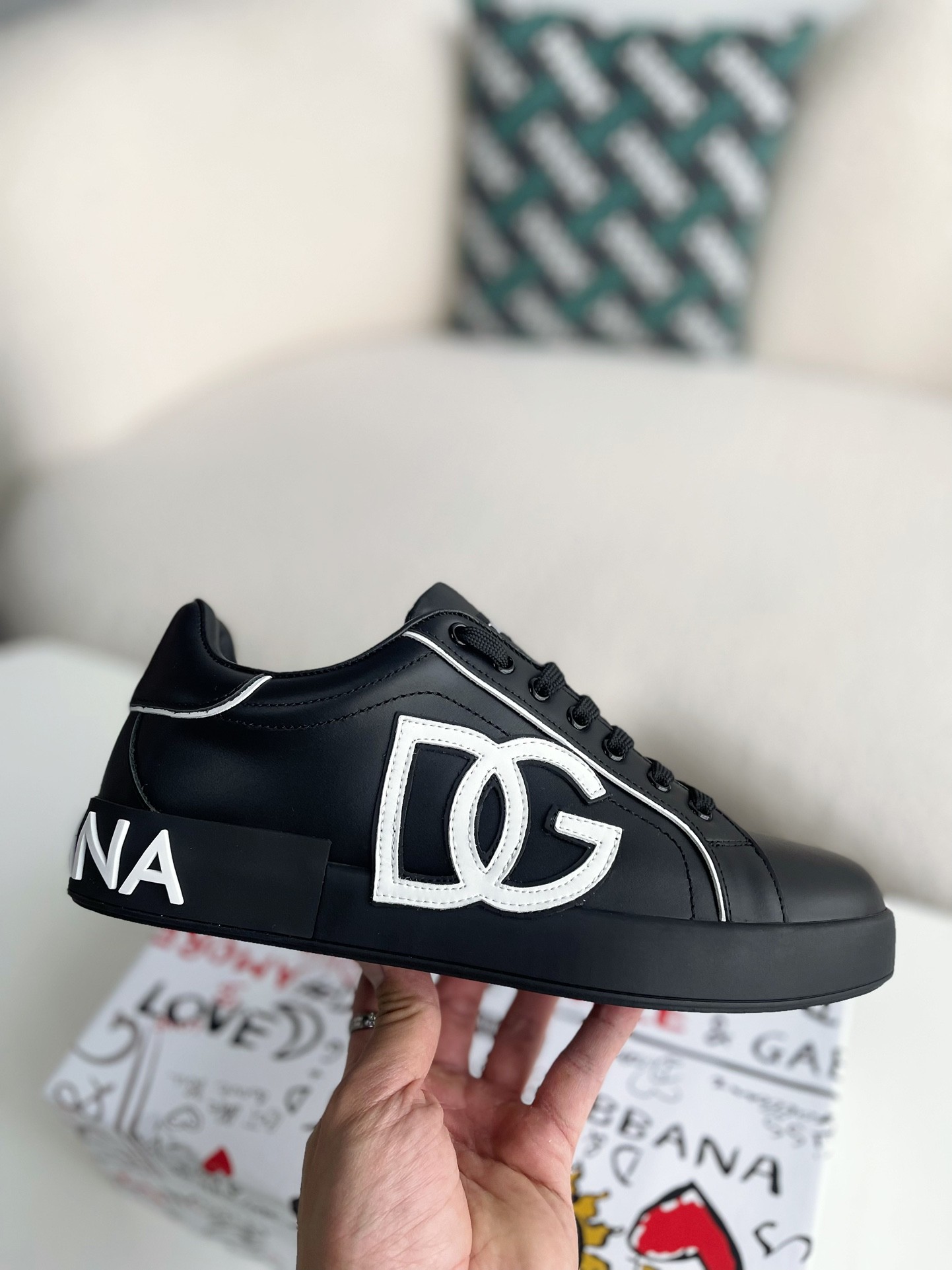 【#3233】Dolce&Gabbana Sneakers