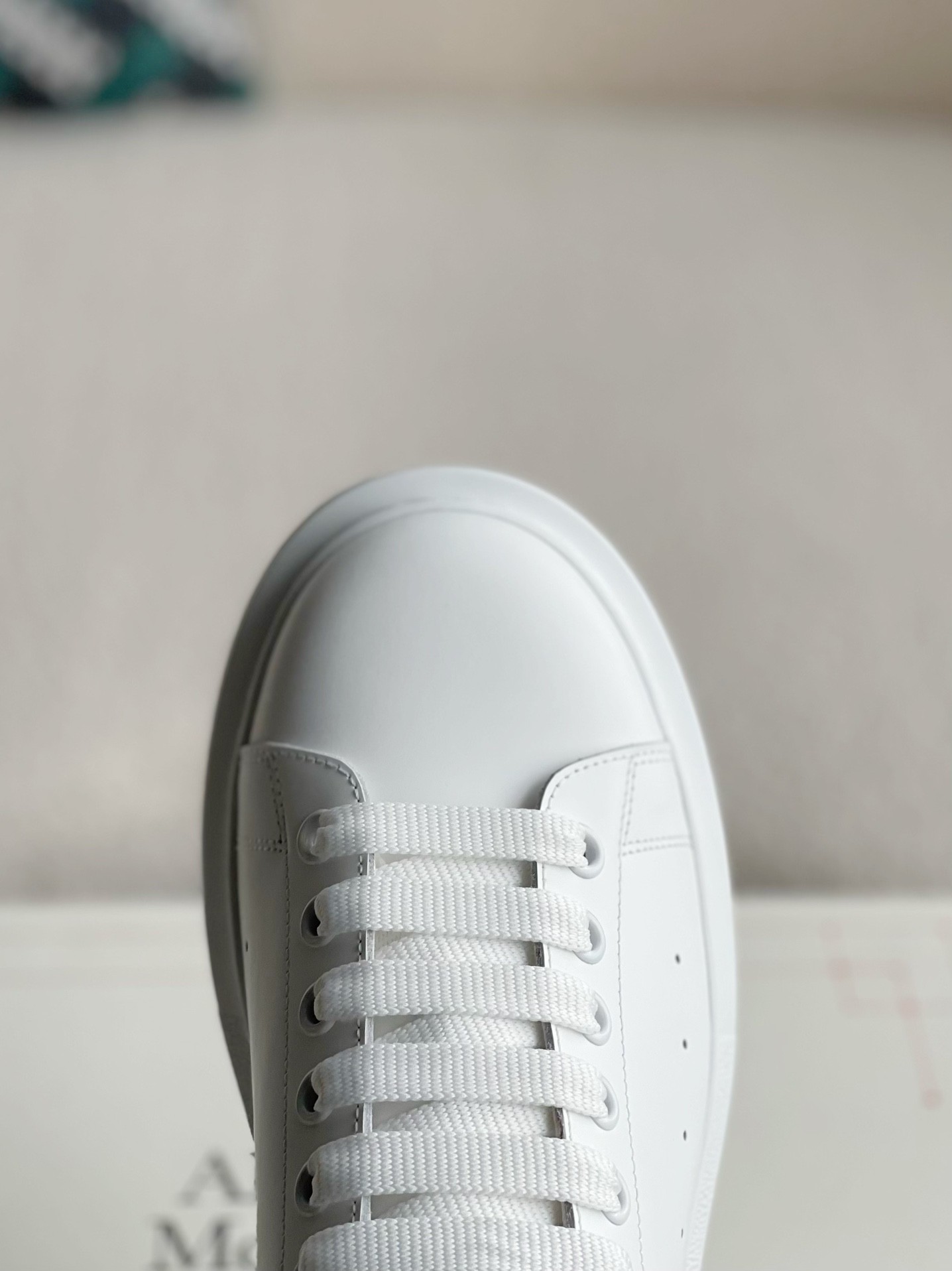 Alexander McQueen MQ jelly Dark BlueTail Sneakers