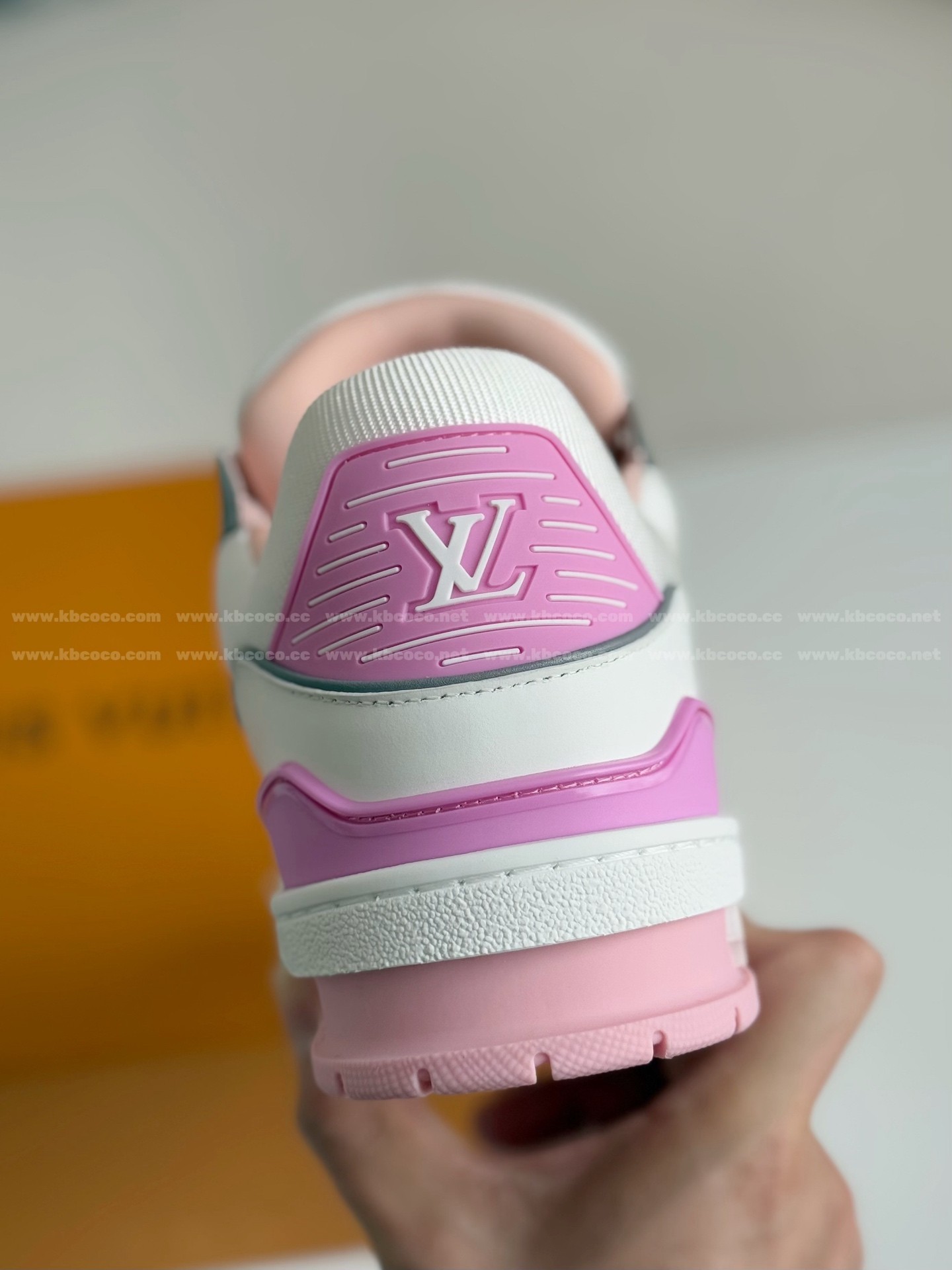 【#5775】 LOUIS VUITTON TRAINER SNEAKERS