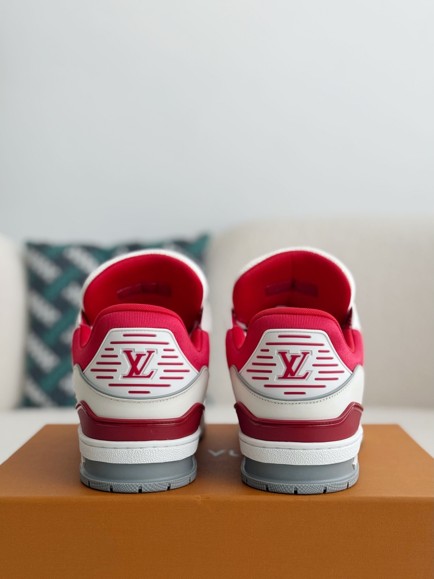 [#3887」 LOUIS VUITTON TRAINER SNEAKERS