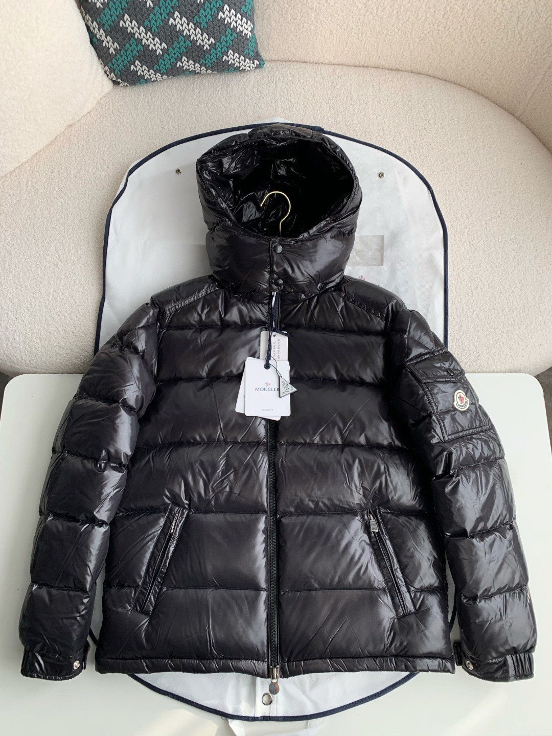 【#2102】Moncler Short men's down jacket