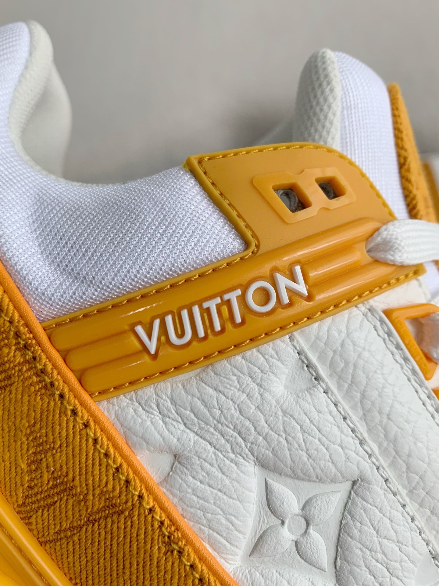 【#313】 LOUIS VUITTON TRAINER 1A8FN8 Sneakers